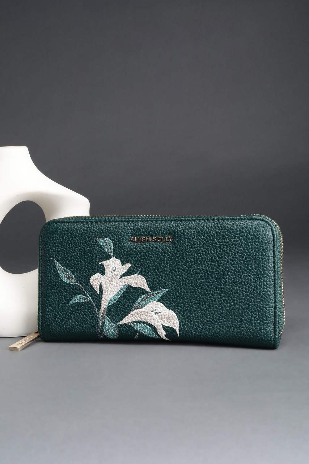 Women Green Casual Wallet