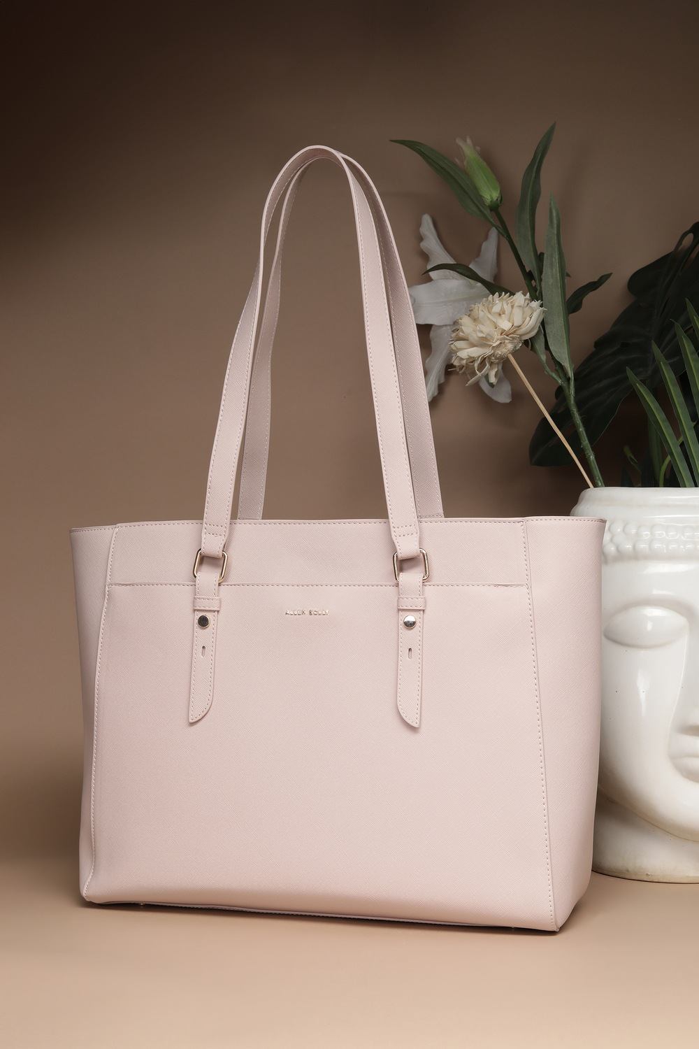 Women Pink Formal Handbag