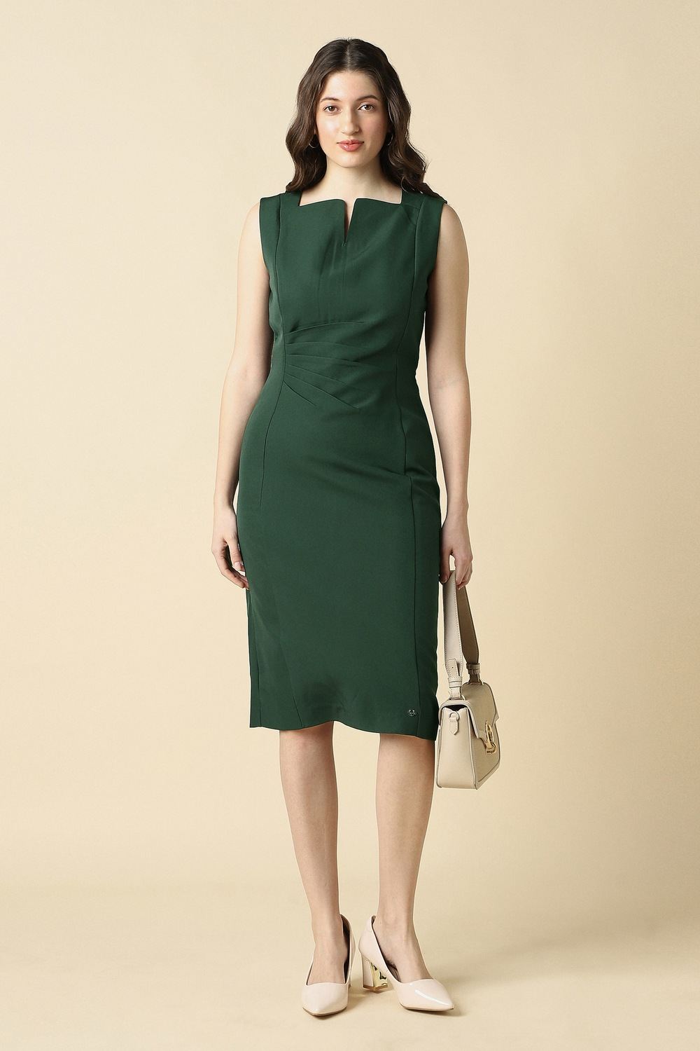 Women Green Solid Formal Dress