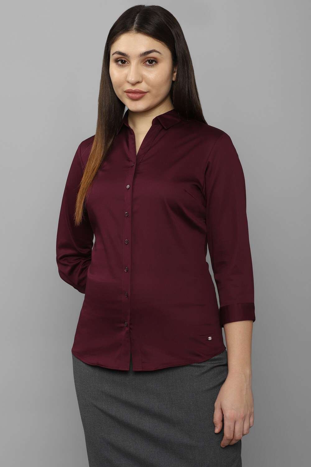 Women Maroon Solid 3/4th Sleeves Shirt