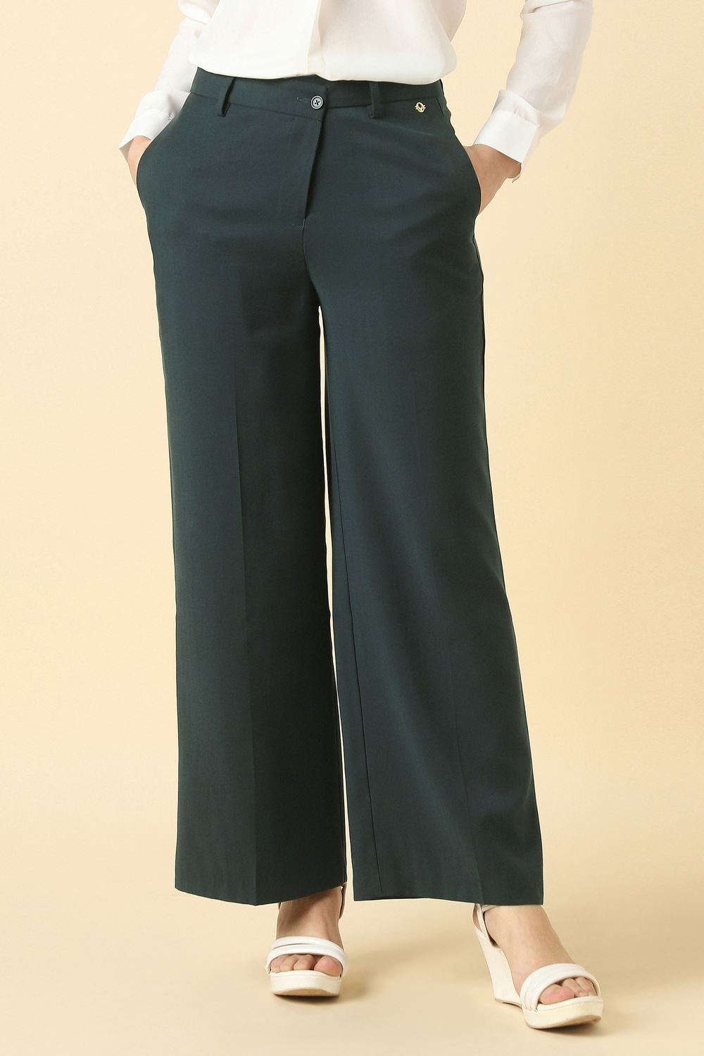 Women Green Solid Casual Trousers