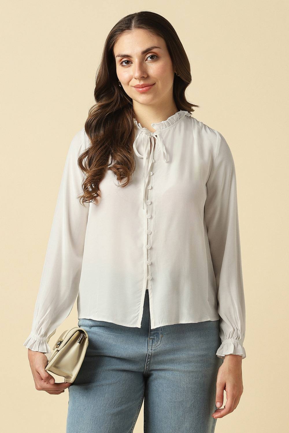 Women White Solid Casual Top