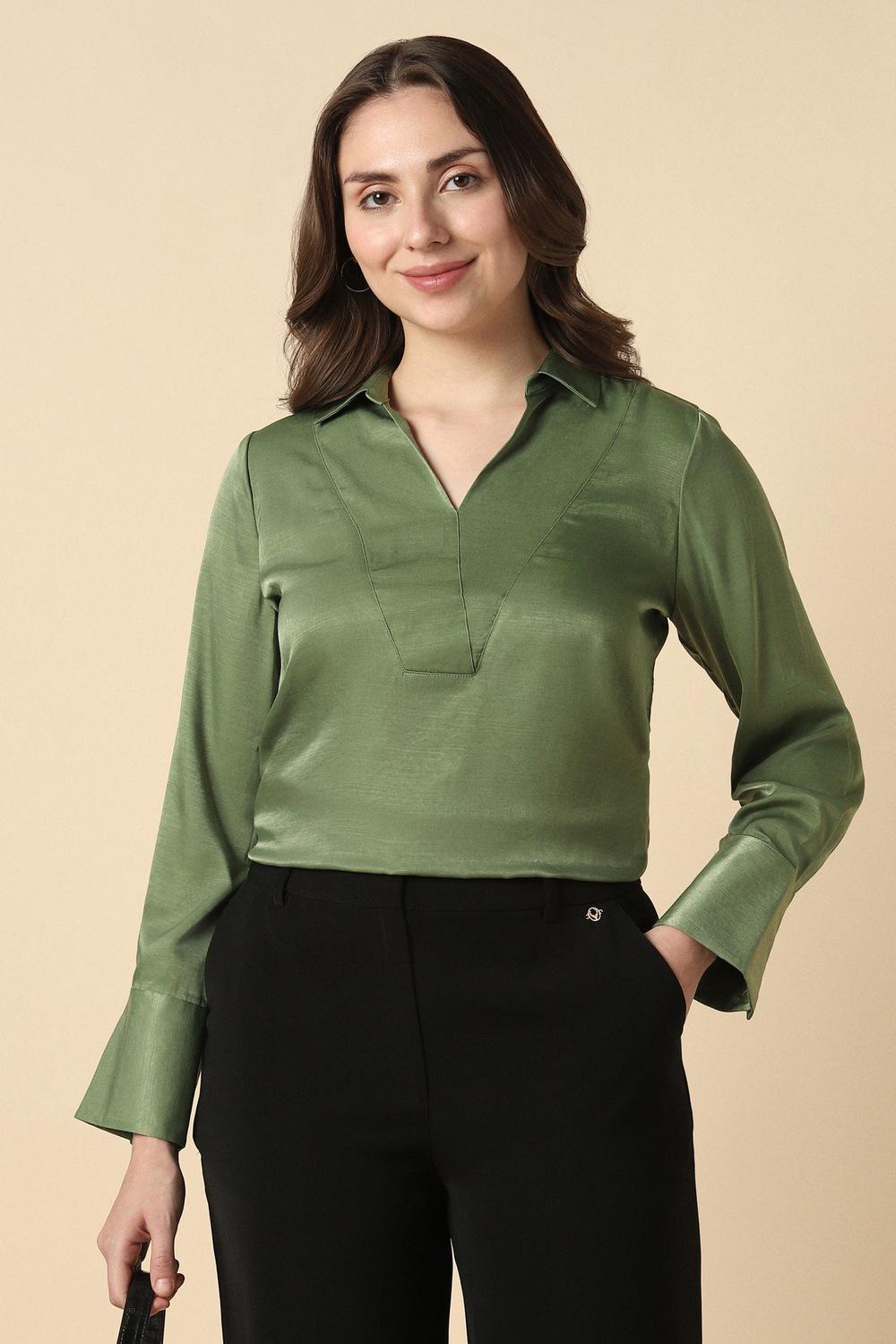 Women Green Solid Formal Top