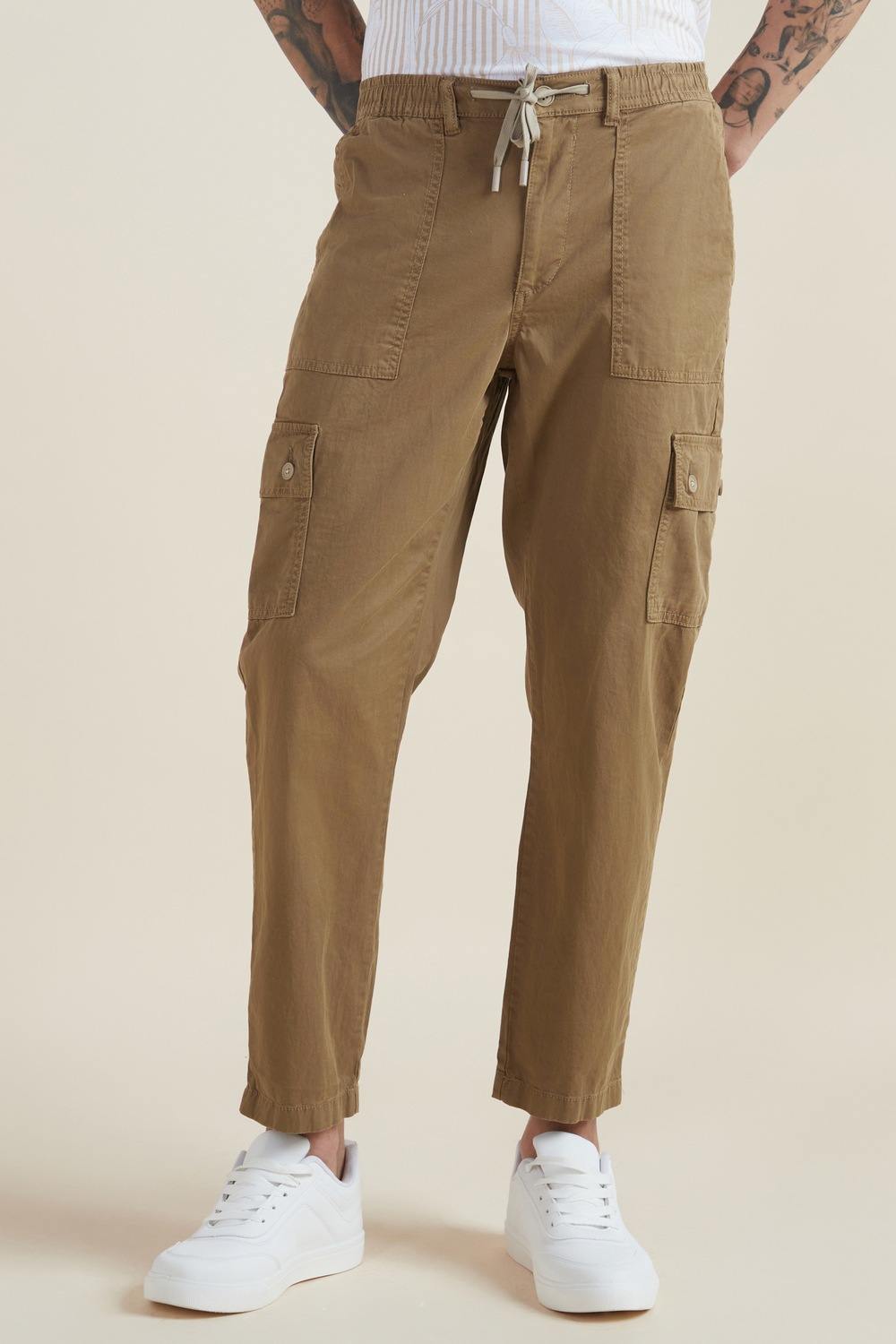 Men Brown Solid Casual Trousers