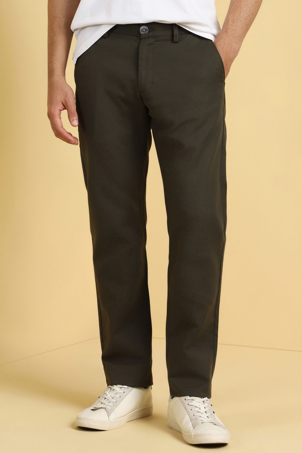 Men Green Slim Fit Textured Casual Trousers