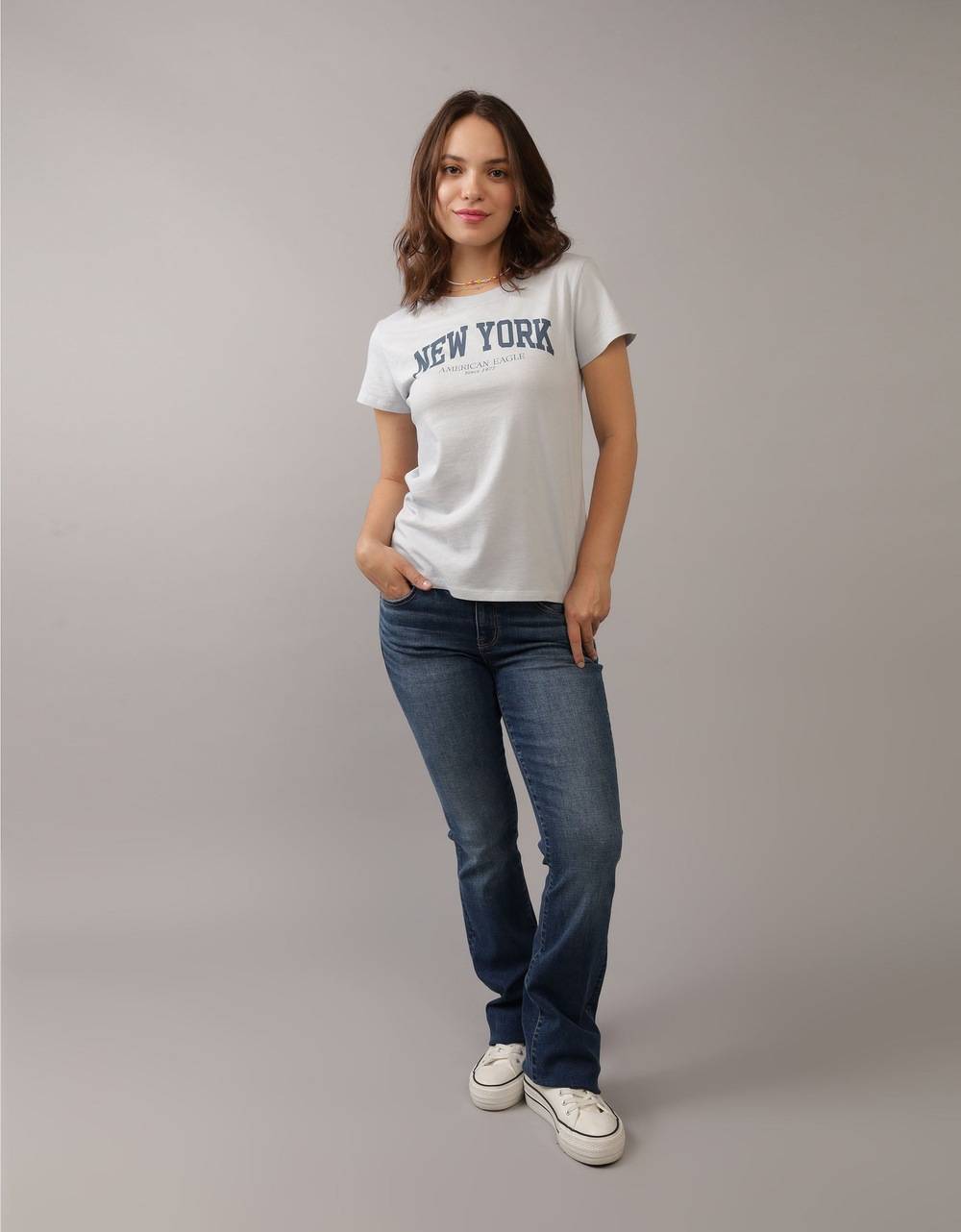 American Eagle Women Blue  Next Level Low-Rise Kick Bootcut Jean