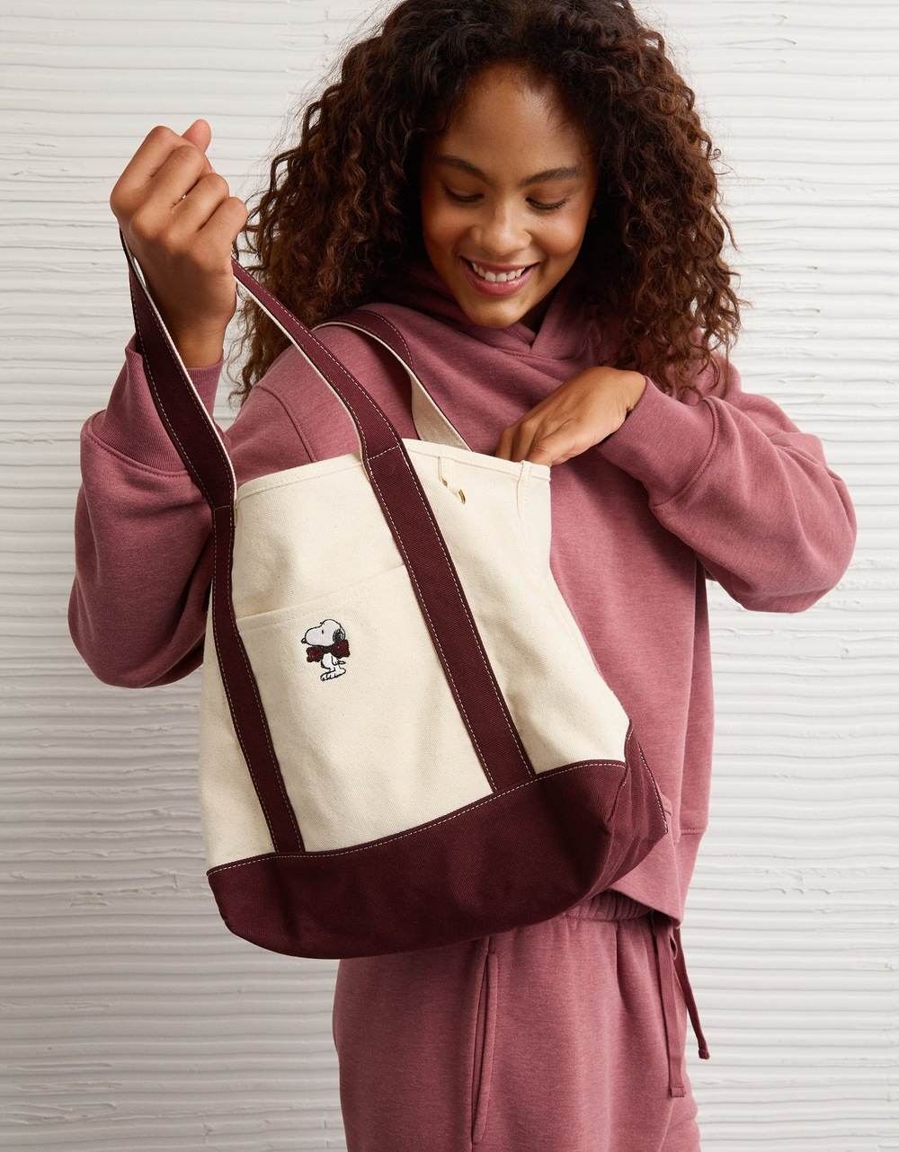 American Eagle Women Cotton Canvas Snoopy Bow Tote Bag