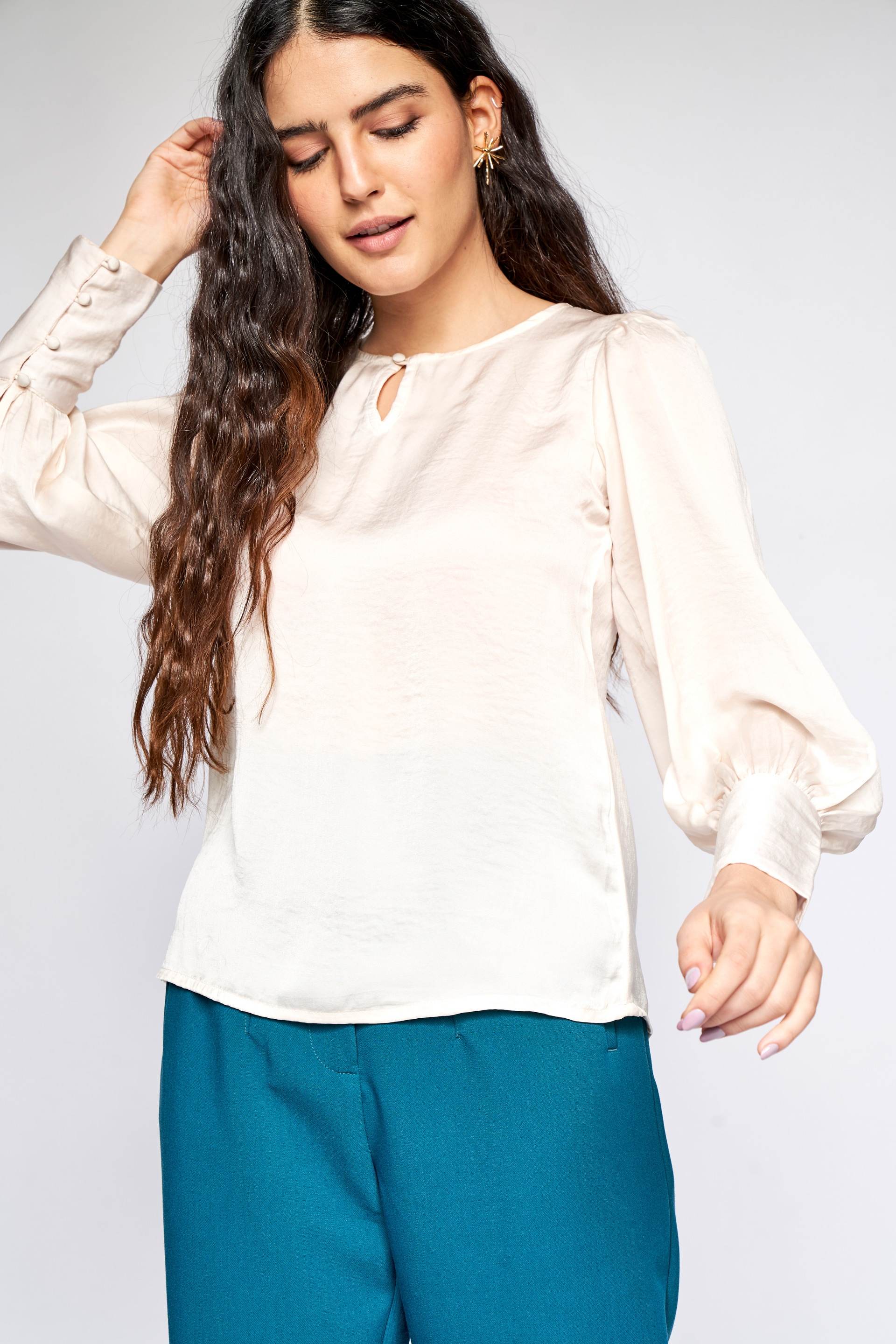 AND CREAM TOP