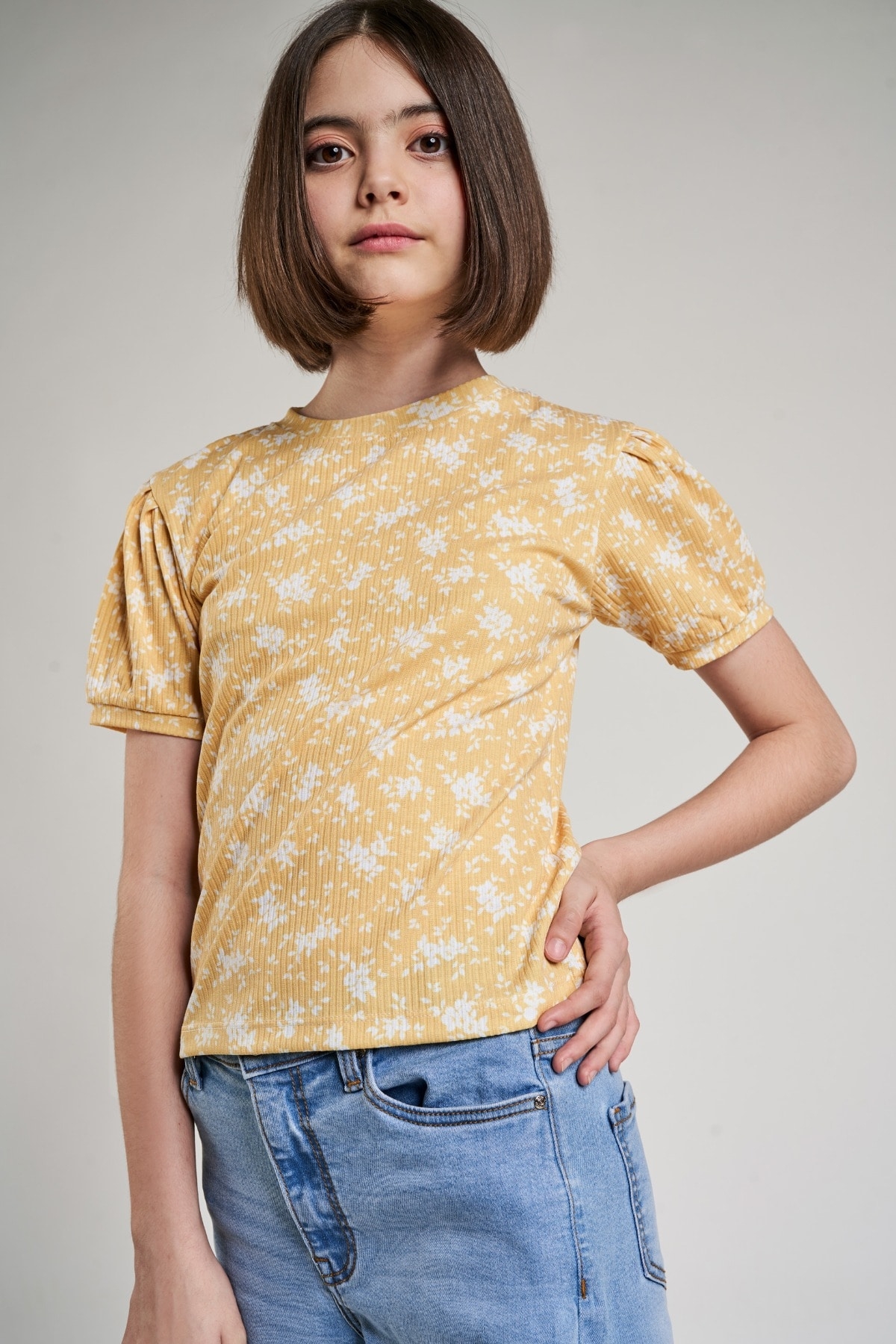 AND | Yellow Floral Printed A-Line Top 0