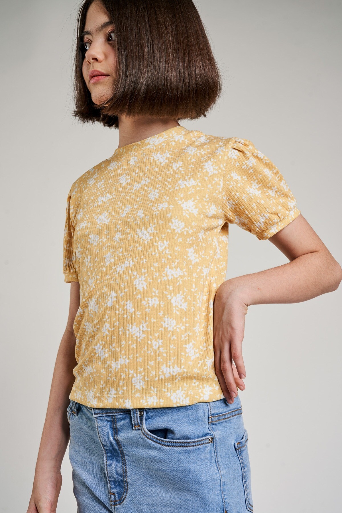 AND | Yellow Floral Printed A-Line Top 5