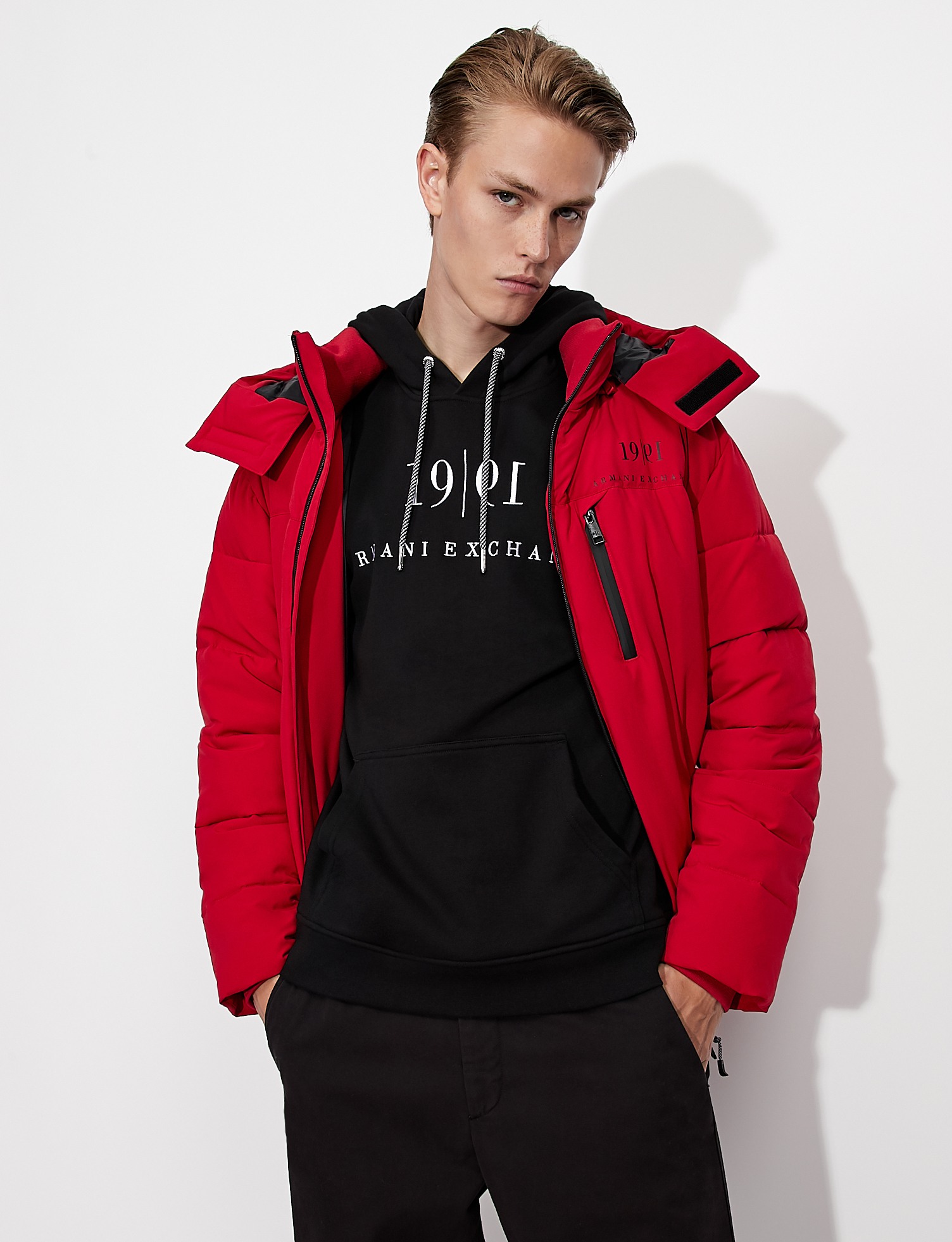 Logo Hooded Sweatshirt 300045702blk main image 0