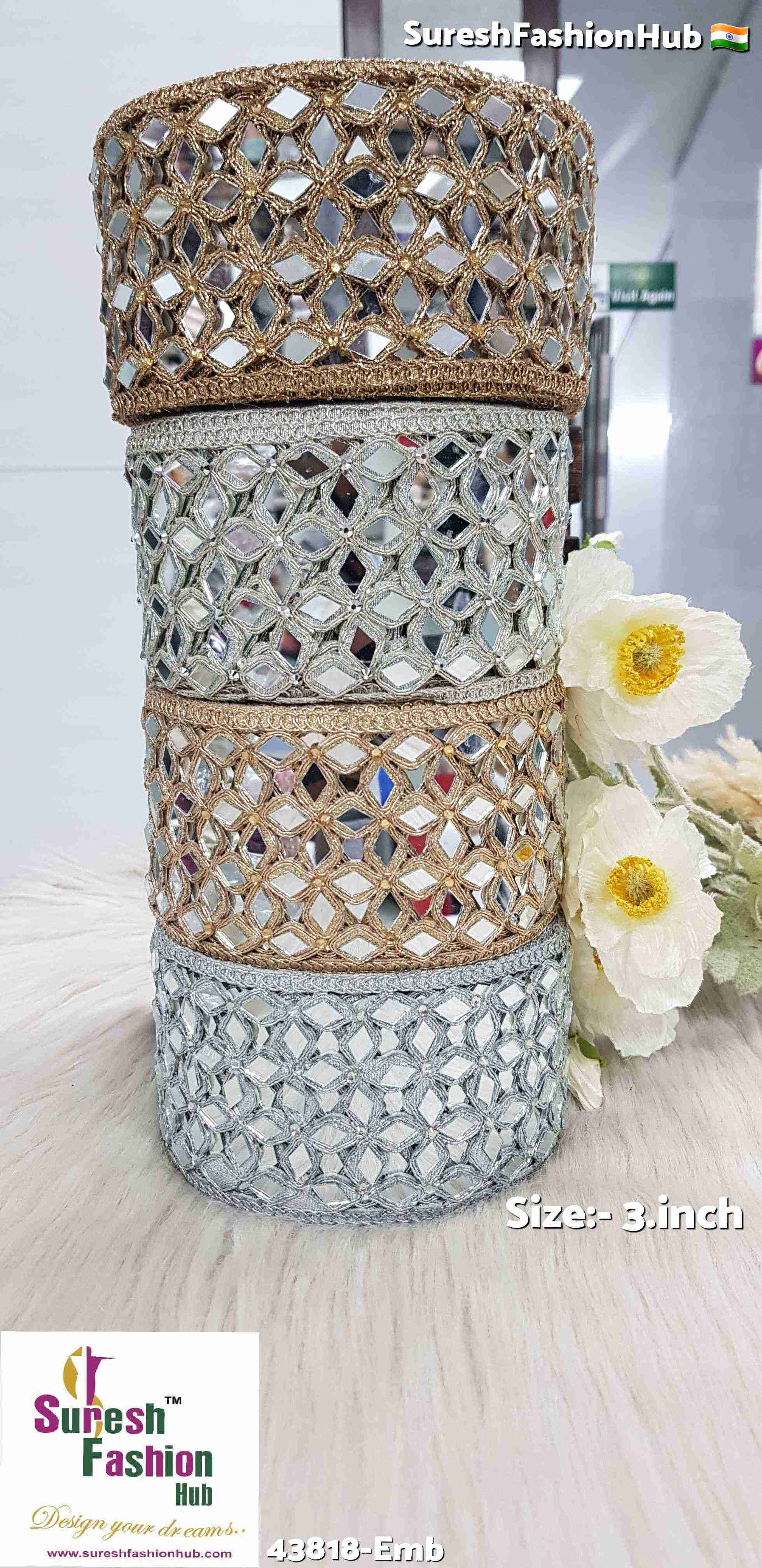  Water Glow Mirror Border