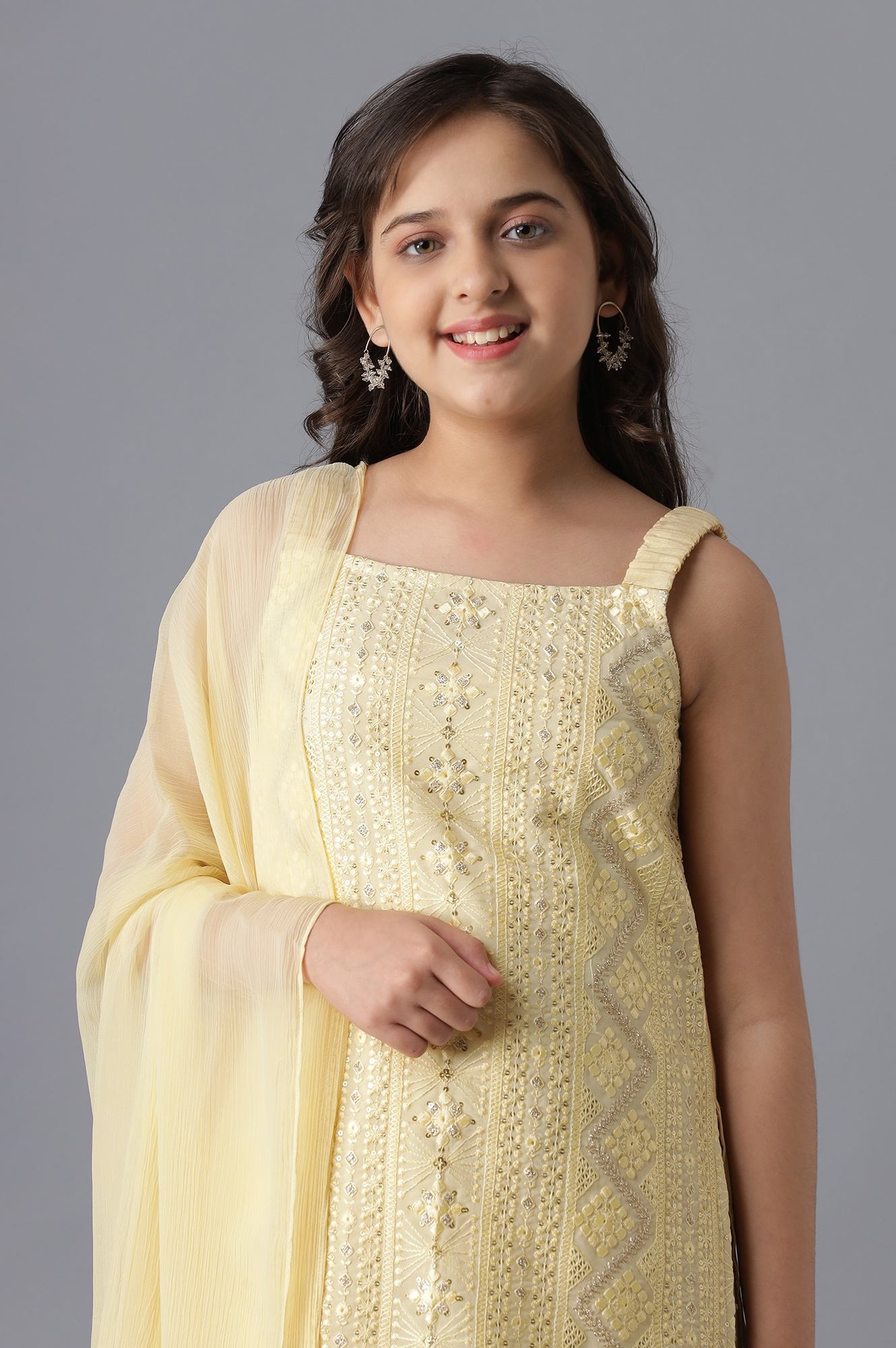 Aurelia Yellow Cotton Floral Print A Line Kurta Price in India, Full  Specifications & Offers | DTashion.com