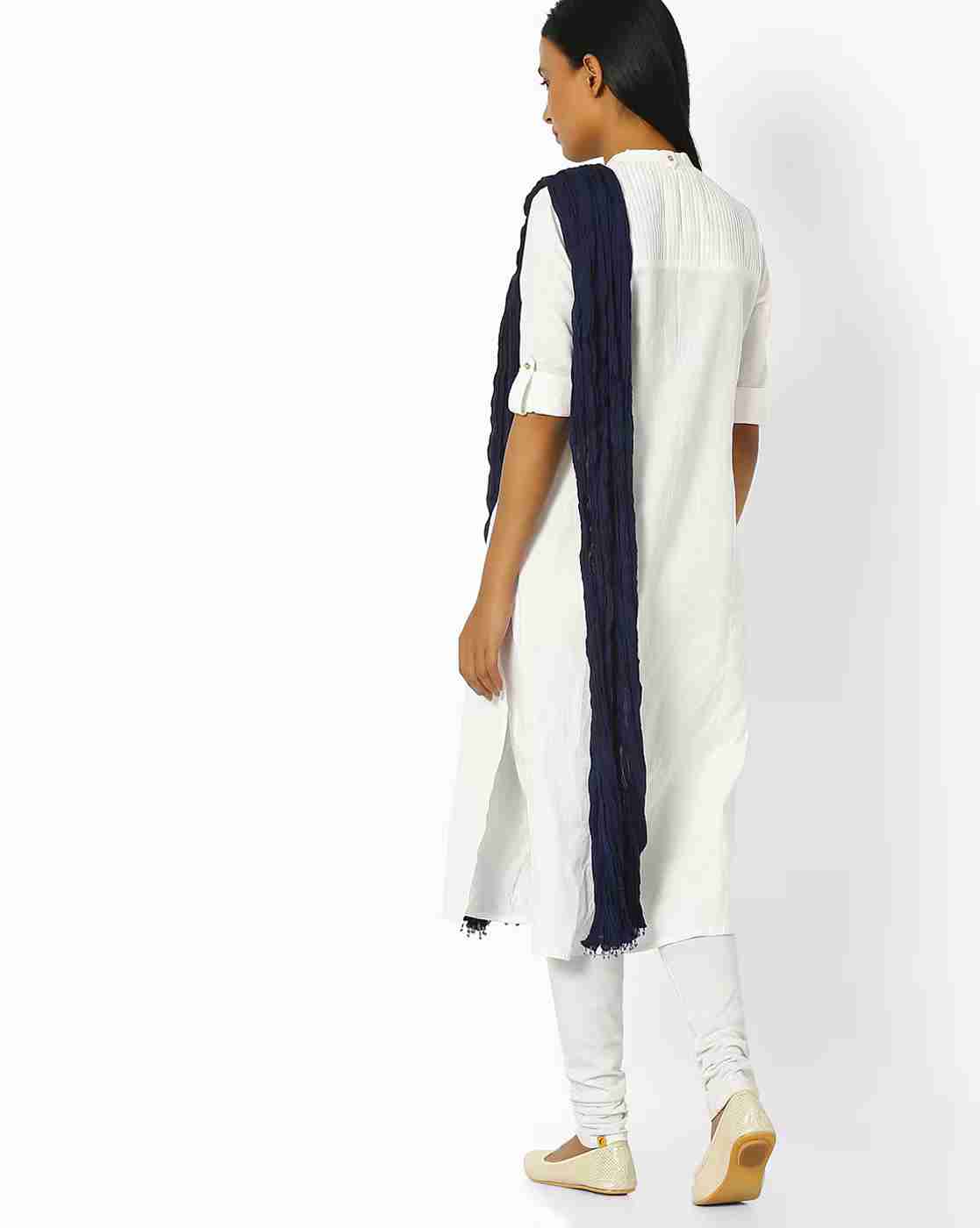 AVAASA MIX N' MATCH | Crushed Dupatta with Beaded Tassels|1