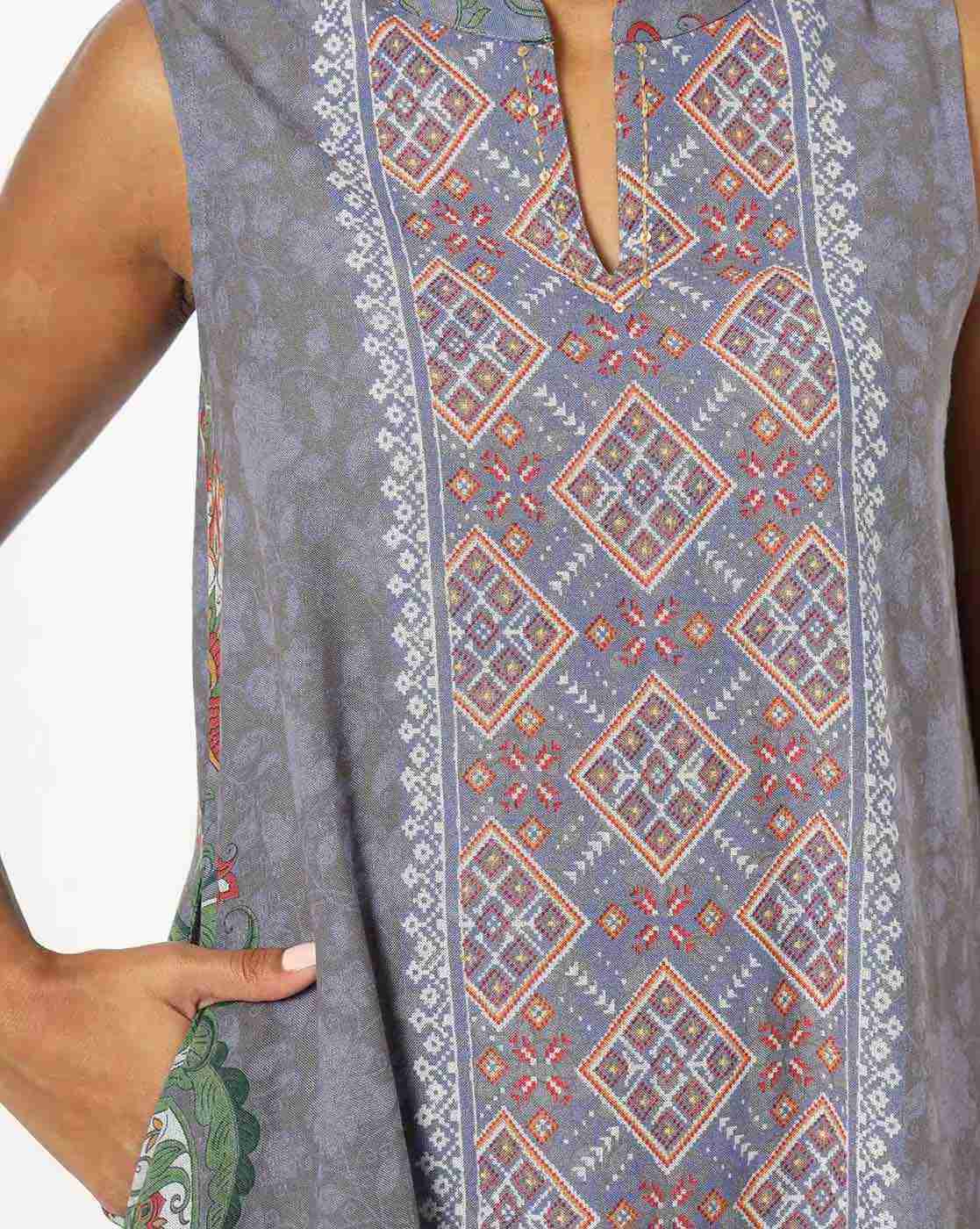 AVAASA MIX N' MATCH | Printed Sleeveless A-line Kurta|2