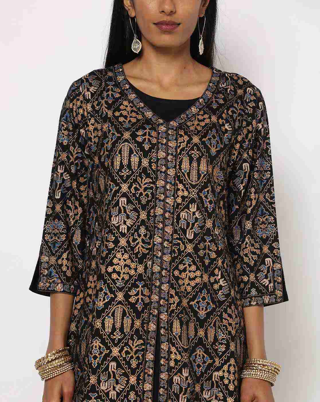 AVAASA MIX N' MATCH | Geometric Print Layered Kurta|4