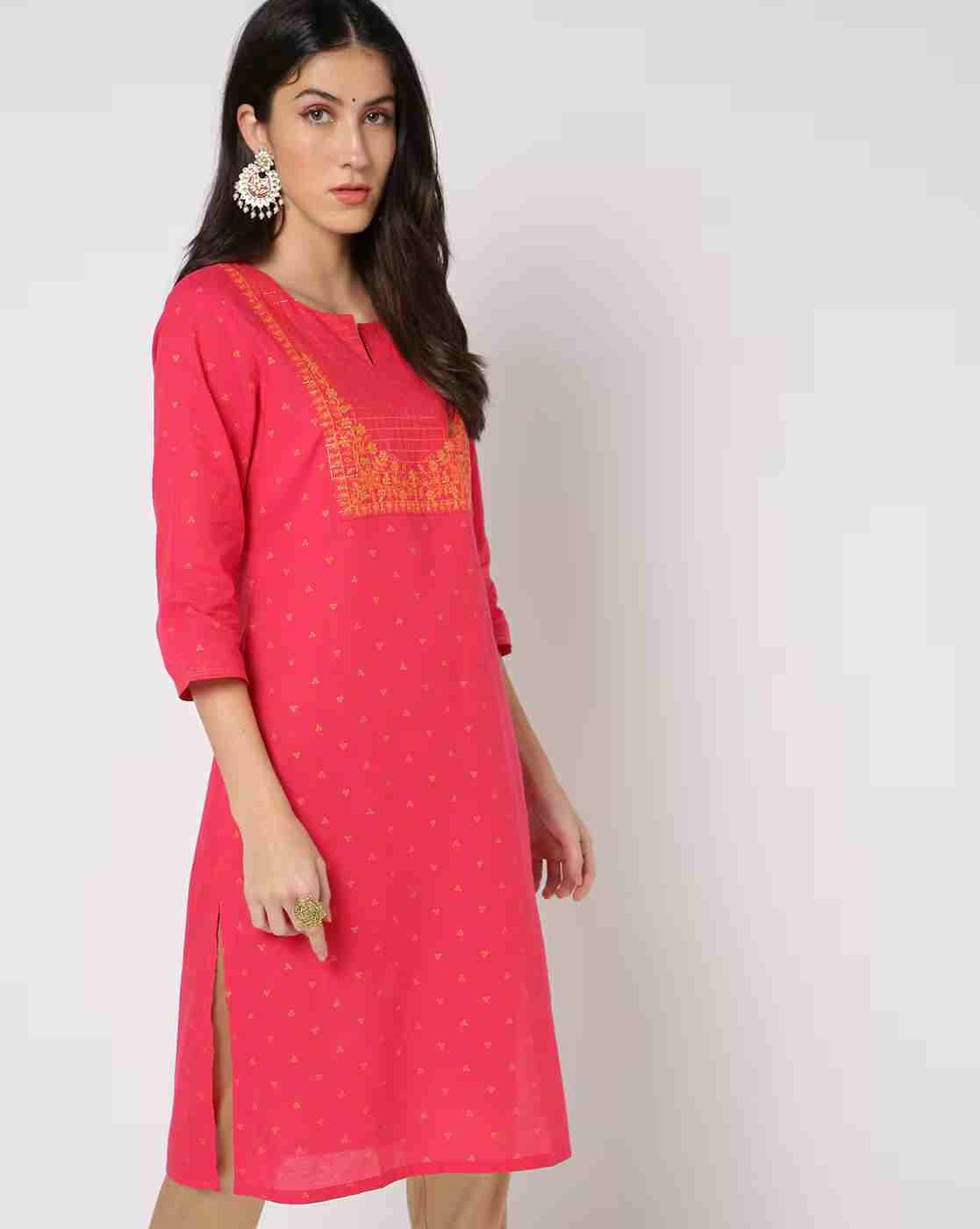 AVAASA MIX N' MATCH | Straight Kurta with Embroidered Yoke|0