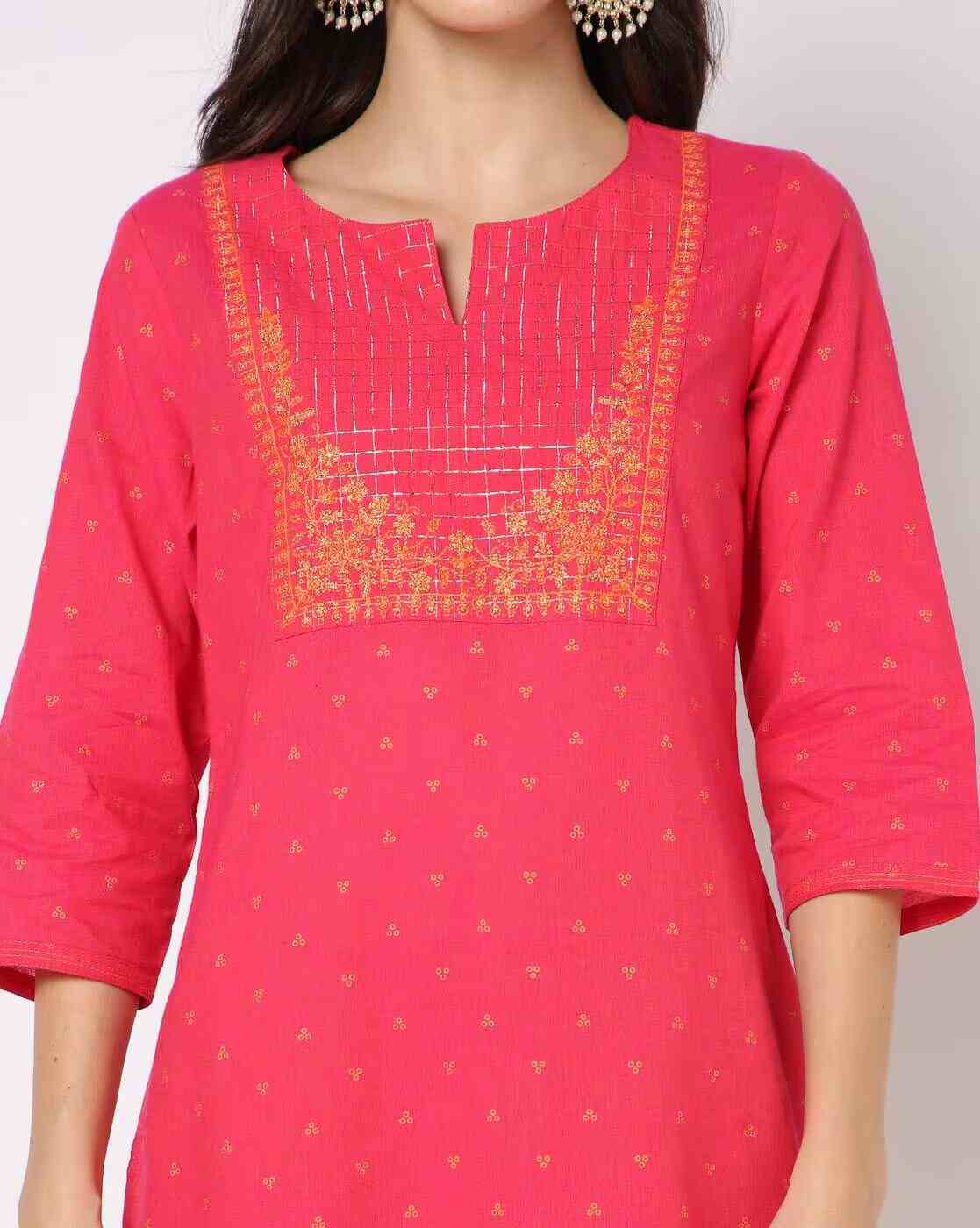 AVAASA MIX N' MATCH | Straight Kurta with Embroidered Yoke|3
