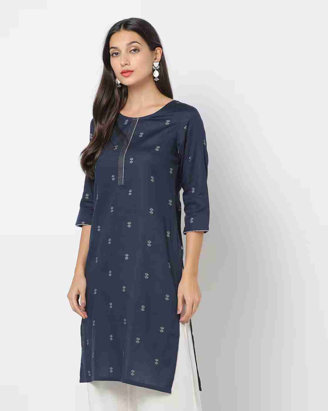 AVAASA MIX N' MATCH | Floral Print Round-Neck Straight Kurta|0