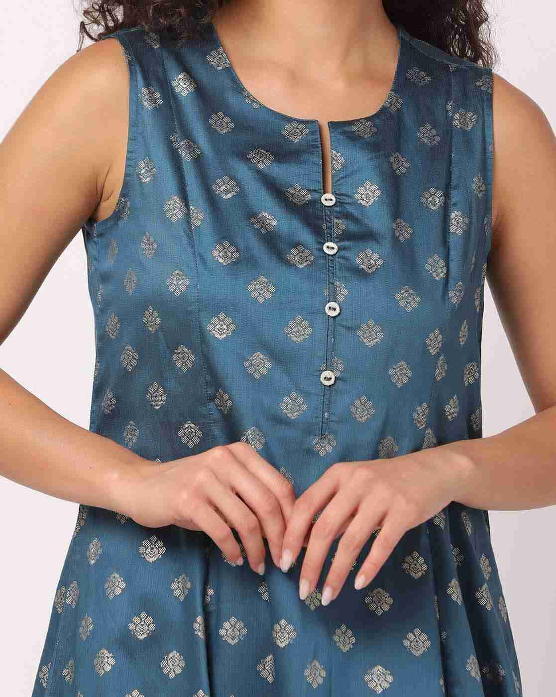 AVAASA MIX N' MATCH | Printed Flared Sleeveless Kurta|3