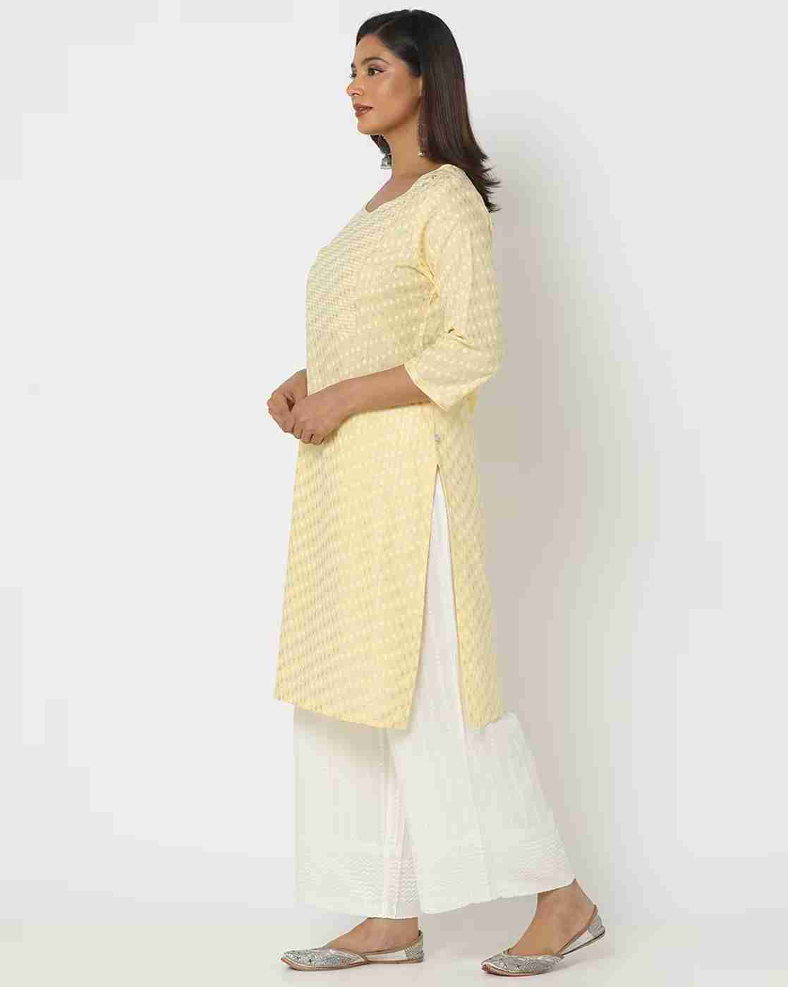 AVAASA MIX N' MATCH | Women Floral Print Round-Neck Straight Kurta|1