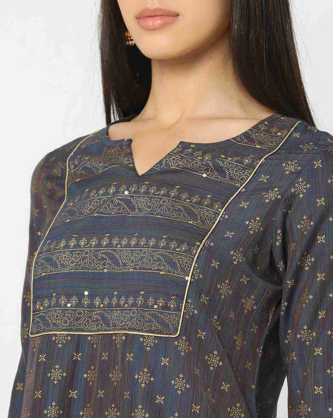 AVAASA MIX N' MATCH | Women Printed Straight Kurta|3