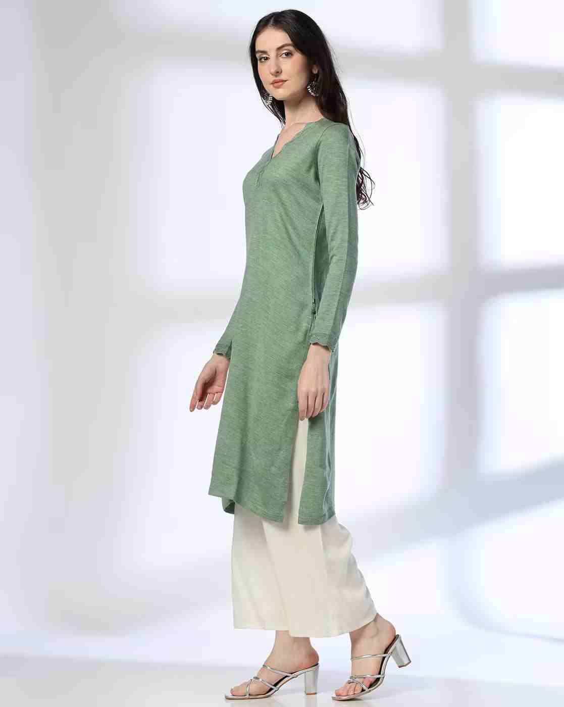 AVAASA MIX N' MATCH | Women Heathered V-Neck Straight Kurta|1