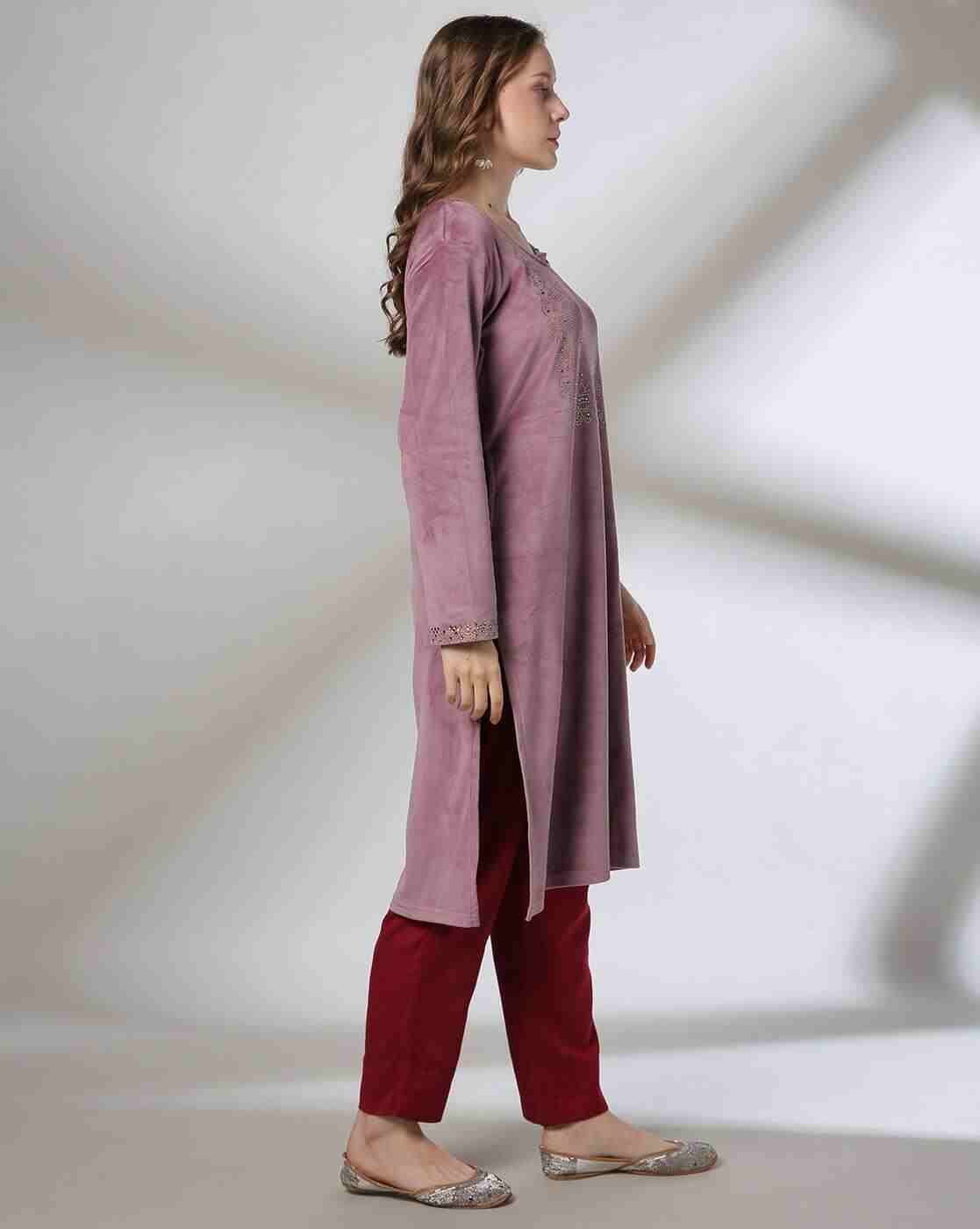 AVAASA MIX N' MATCH | Women Embellished Velvet Straight Kurta|1