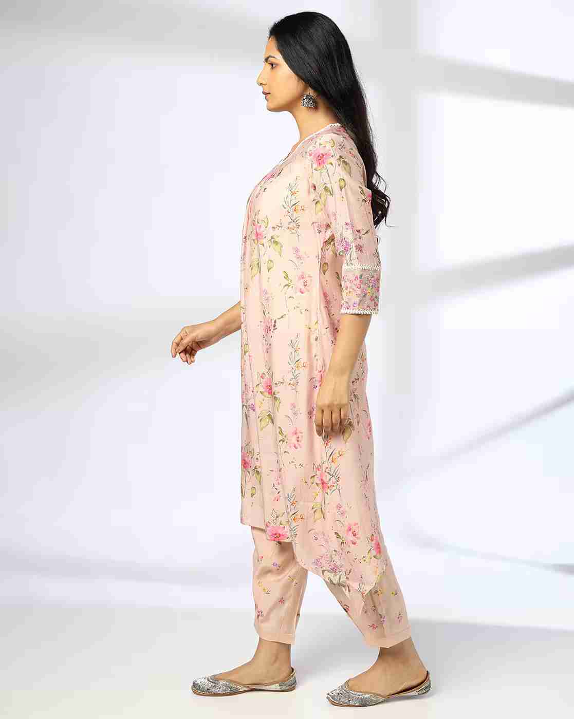 AVAASA MIX N' MATCH | Women Floral Print A-Line Kurta|1