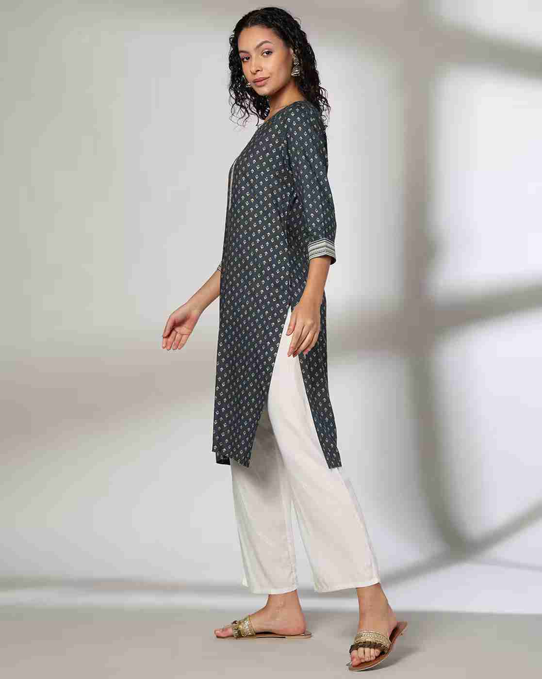 AVAASA MIX N' MATCH | Women Micro Print Straight Kurta|1