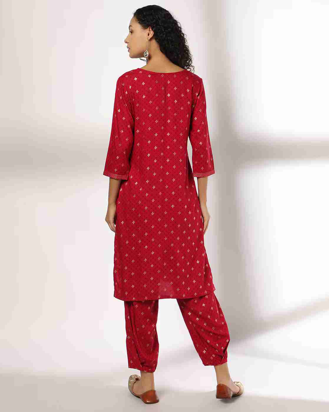 AVAASA MIX N' MATCH | Women Floral Print Straight Kurta & Pants Set|2