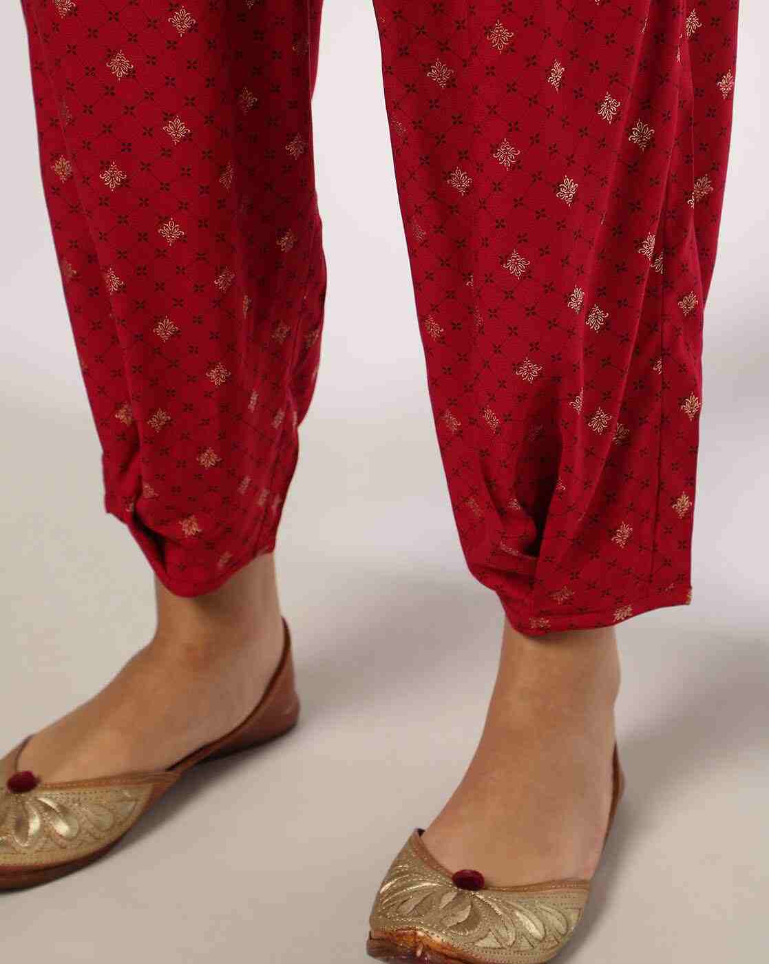 AVAASA MIX N' MATCH | Women Floral Print Straight Kurta & Pants Set|5