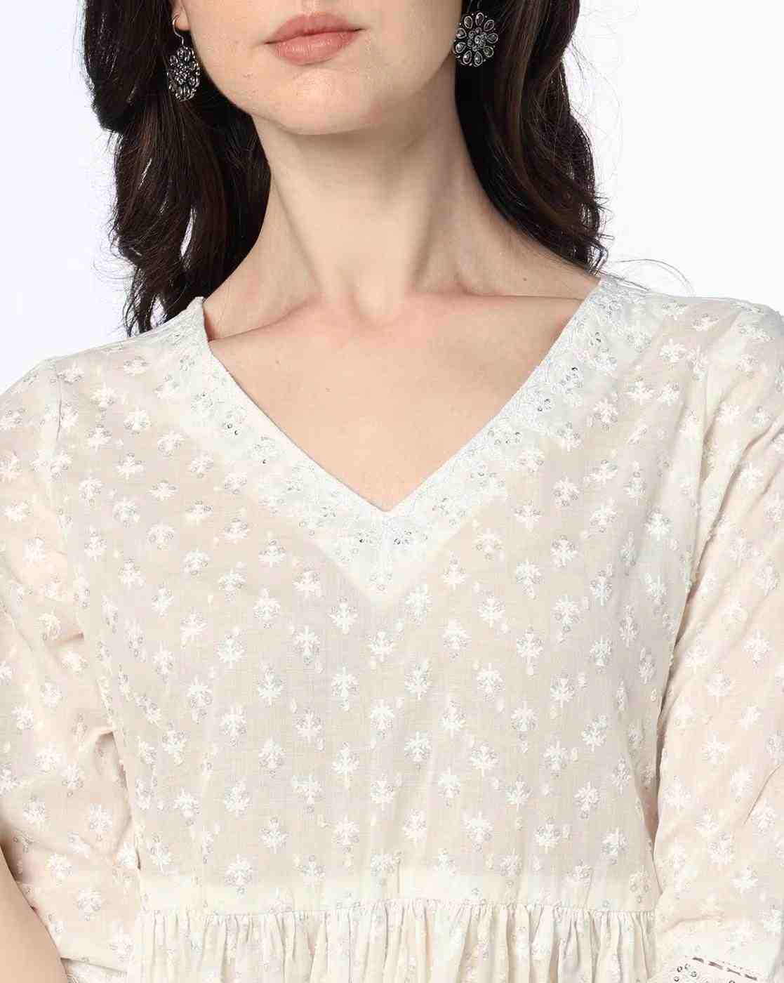AVAASA MIX N' MATCH | Women Printed Flared Kurta|3