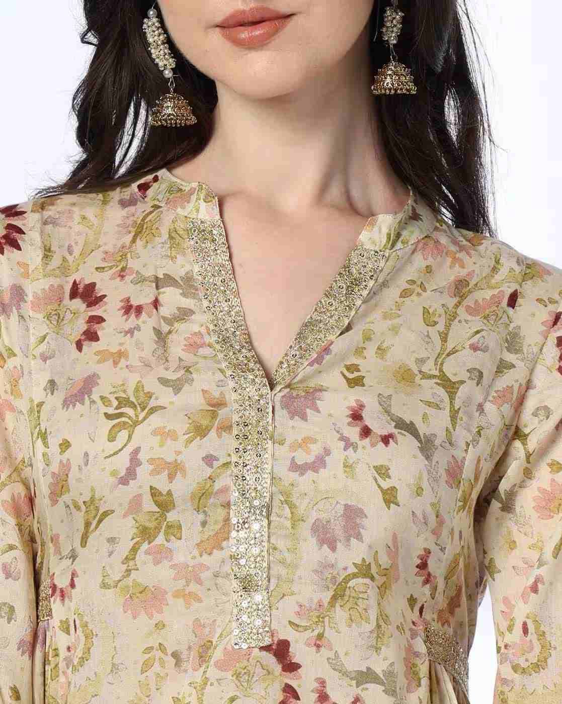 AVAASA MIX N' MATCH | Women Floral Print Flared Kurta|3