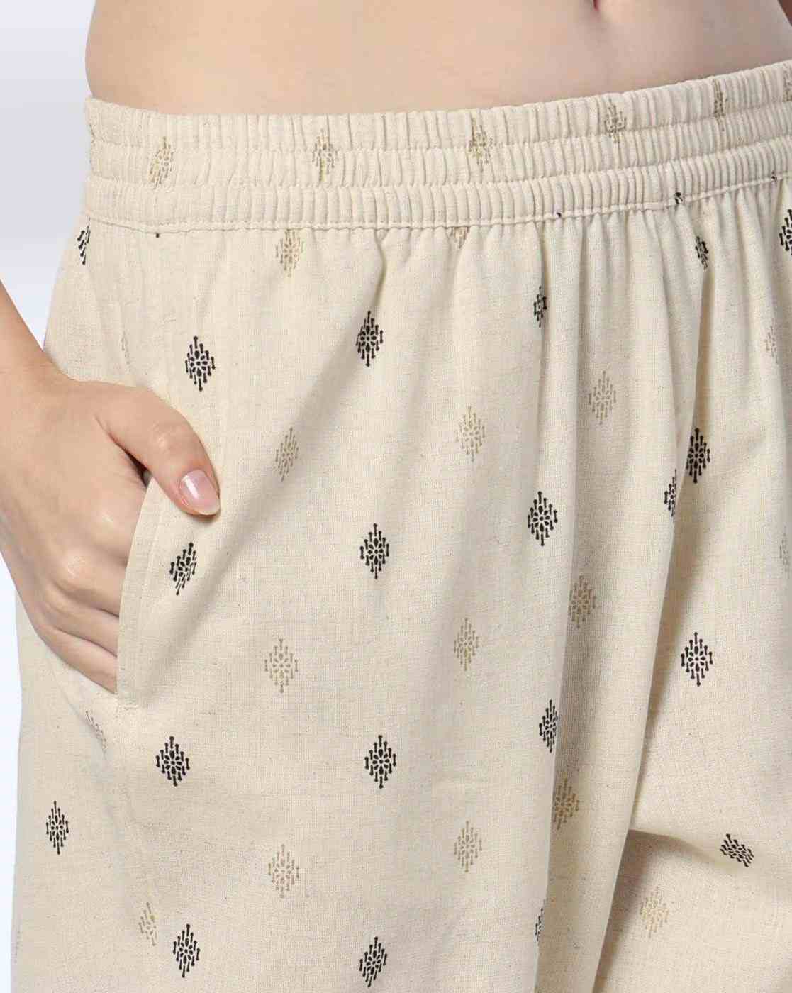 AVAASA MIX N' MATCH | Women Printed Straight Kurta & Pant Set|4