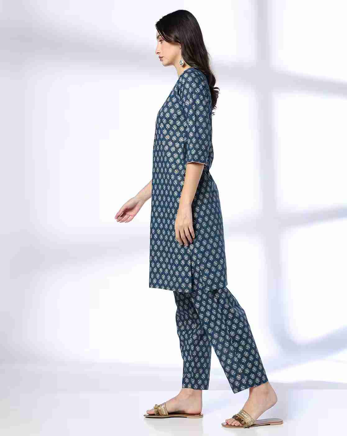 AVAASA MIX N' MATCH | Women Floral Print Straight Kurta Suit Set|1