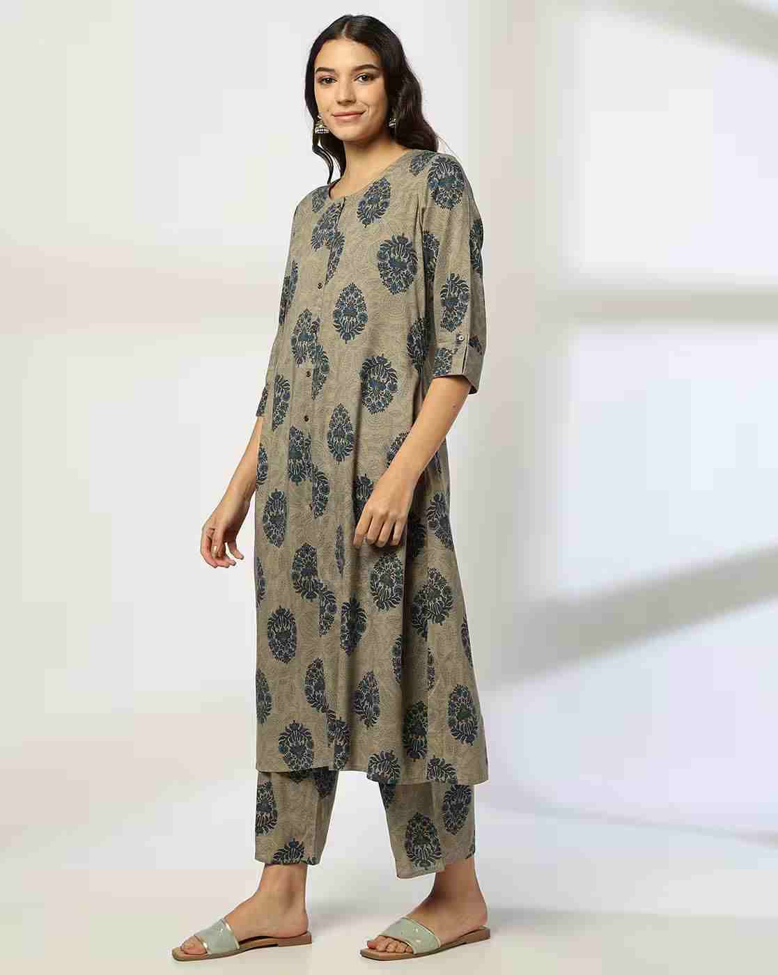 AVAASA MIX N' MATCH | Women Floral Print Straight Kurta Set|1