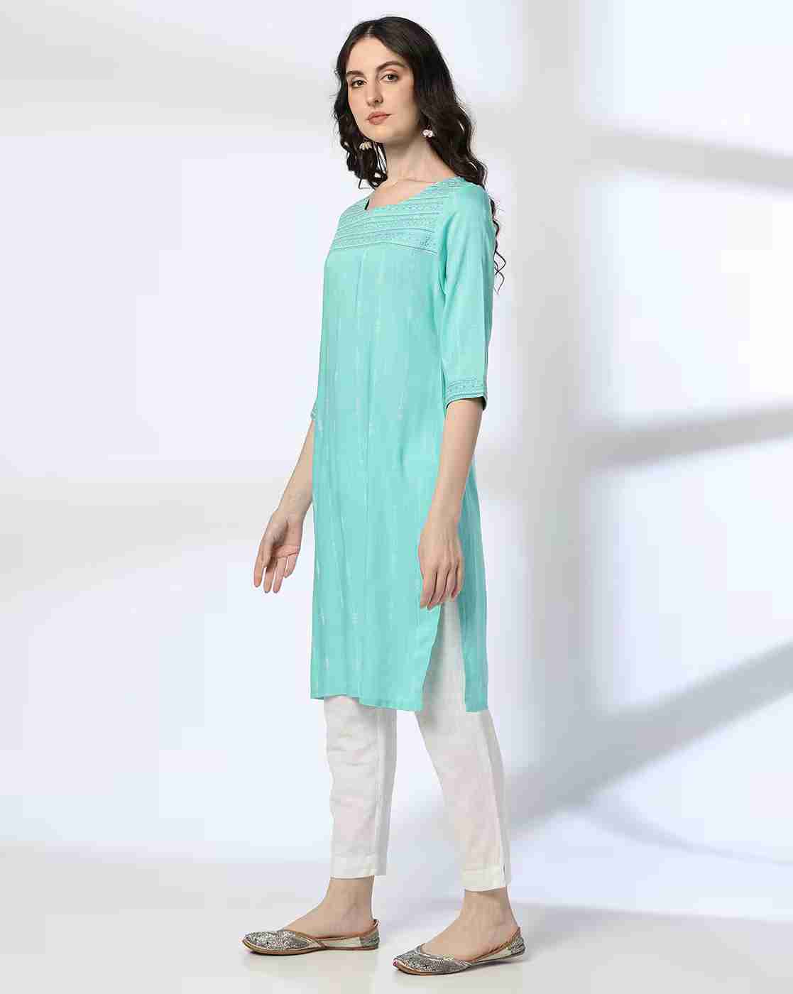 AVAASA MIX N' MATCH | Women Printed Straight Kurta|1