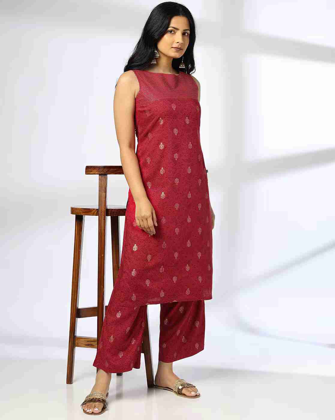 AVAASA MIX N' MATCH | Women Paisley Print Straight Kurta with Palazzos|0