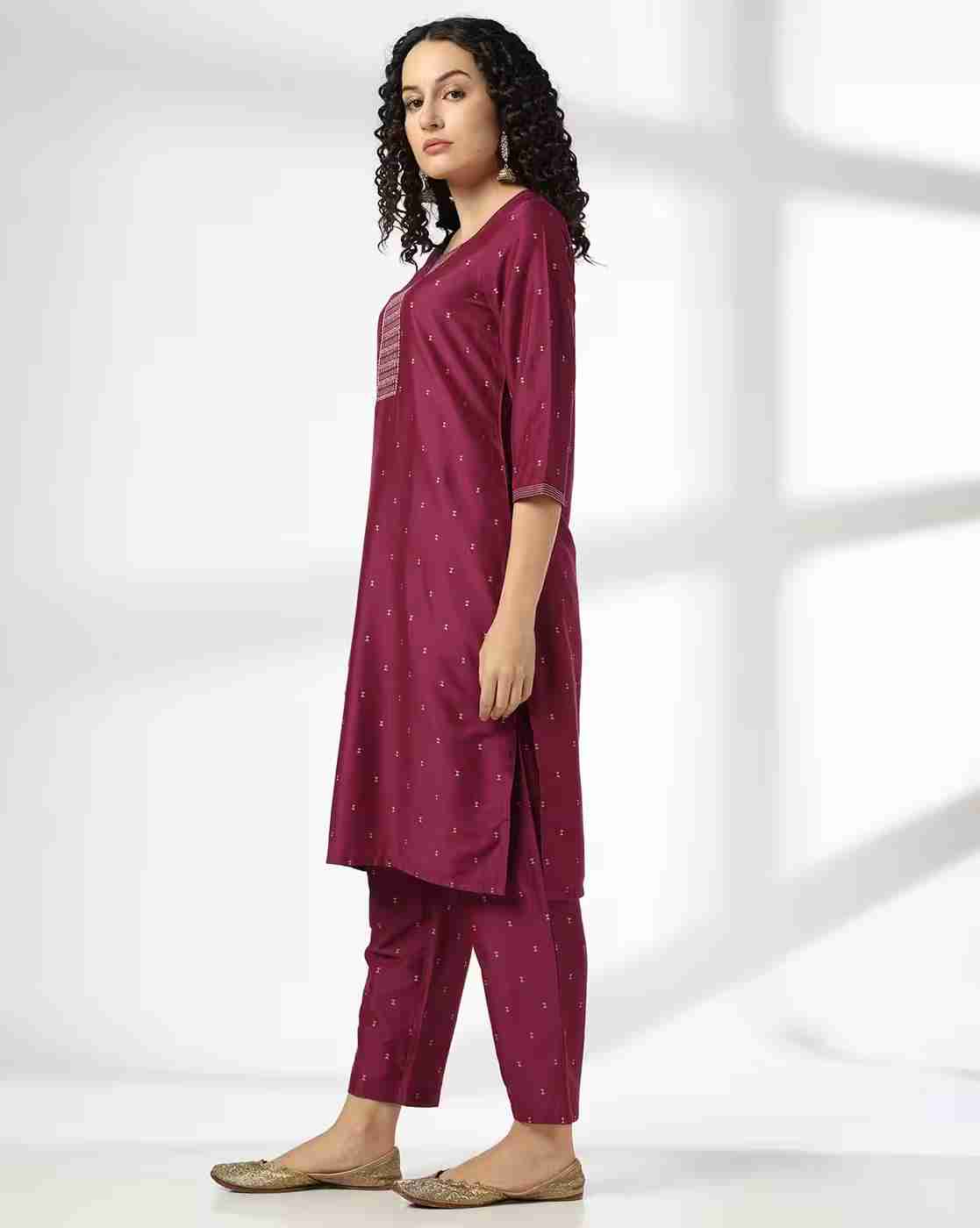 AVAASA MIX N' MATCH | Women Geometric Print Straight Kurta Set|1