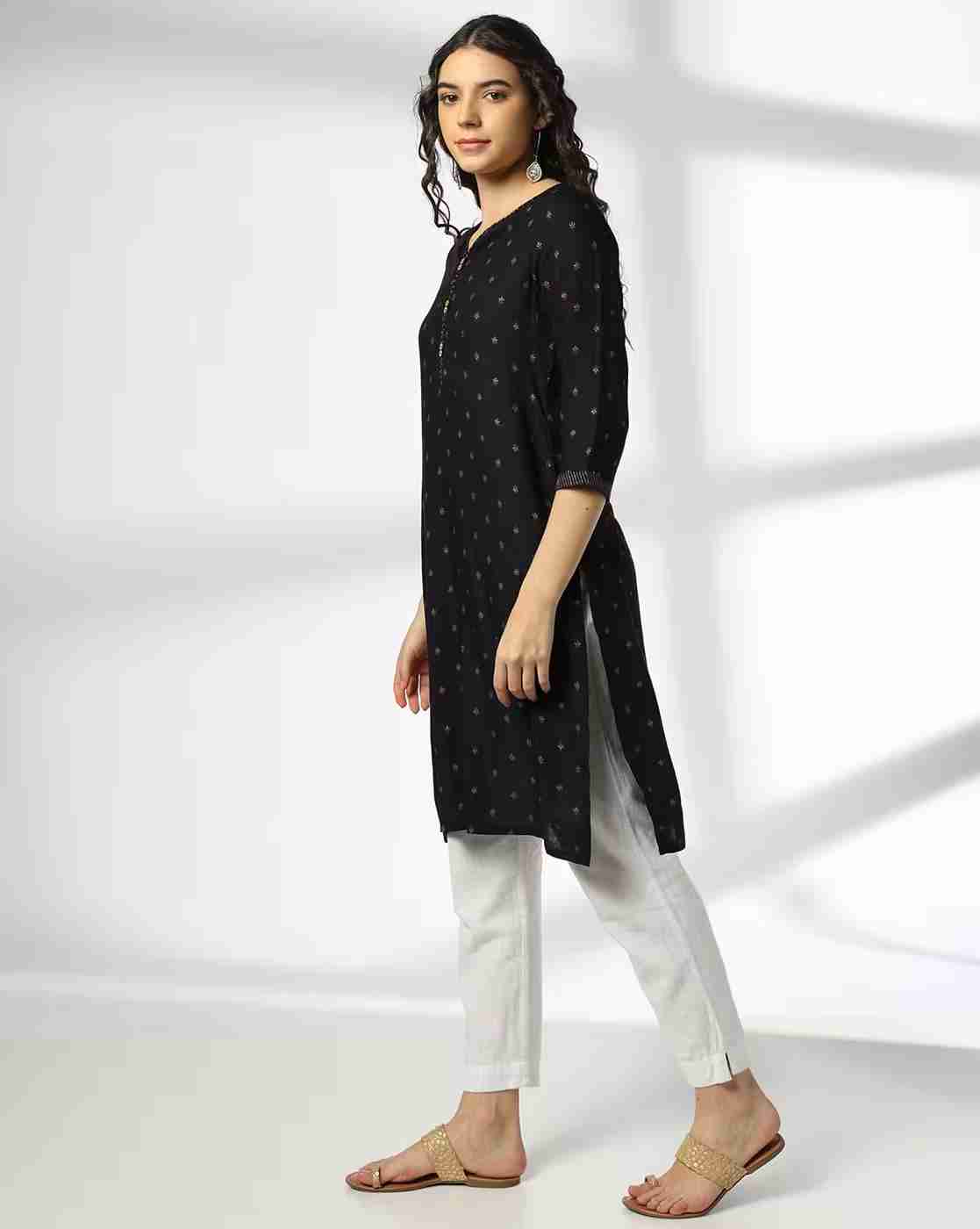 AVAASA MIX N' MATCH | Women Floral Print Straight Kurta|1