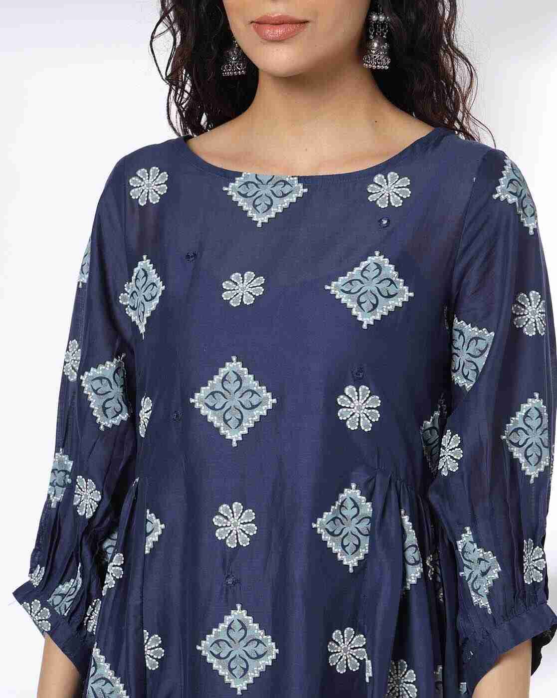 AVAASA MIX N' MATCH | Women Printed Flared Layered Kurta|5
