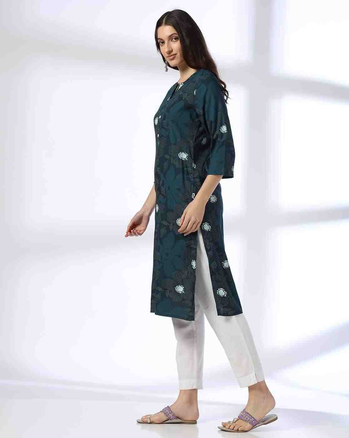 AVAASA MIX N' MATCH | Women Floral Print Straight Kurta|1