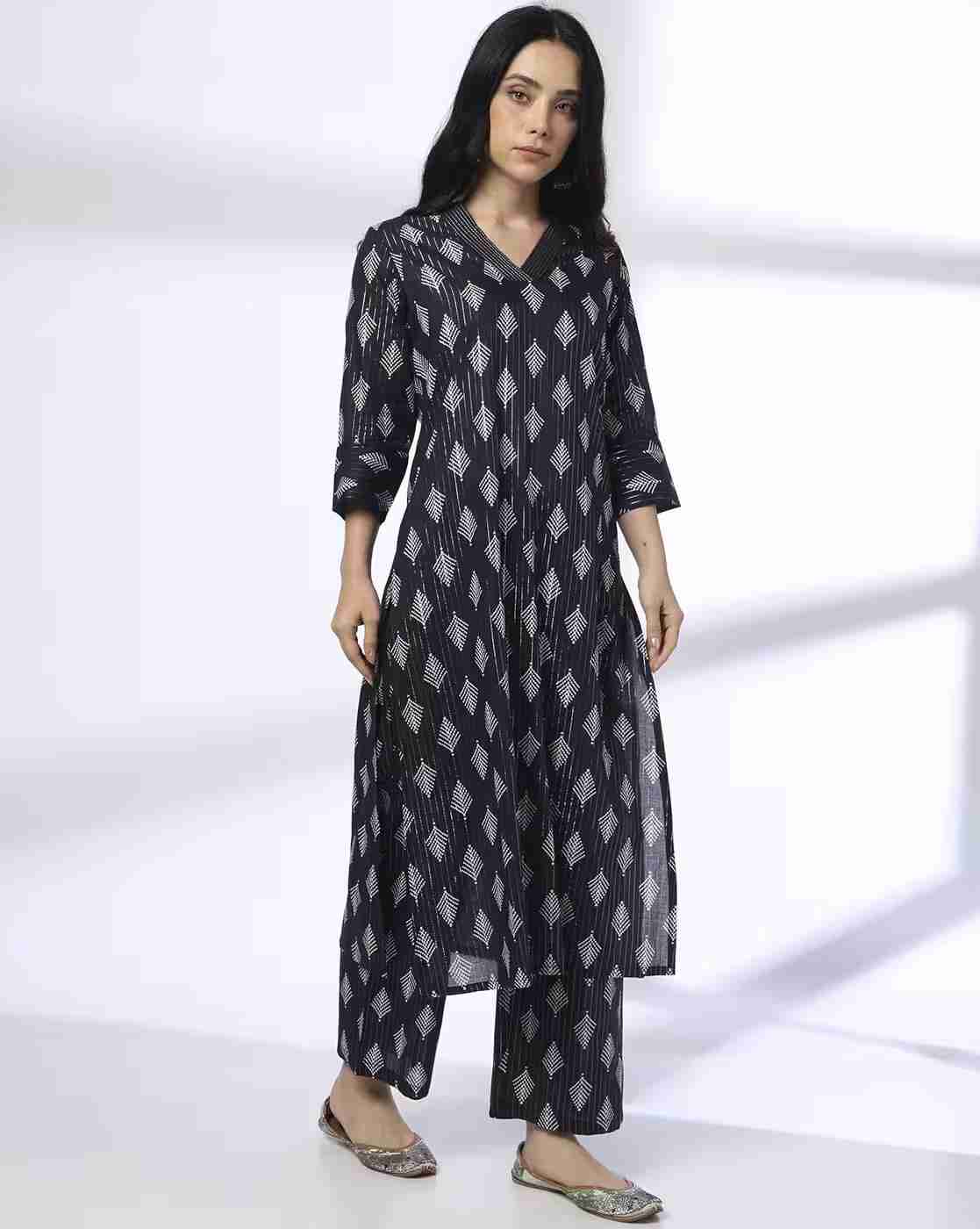 AVAASA MIX N' MATCH | Women Geometric Print Straight Kurta with Palazzos|0