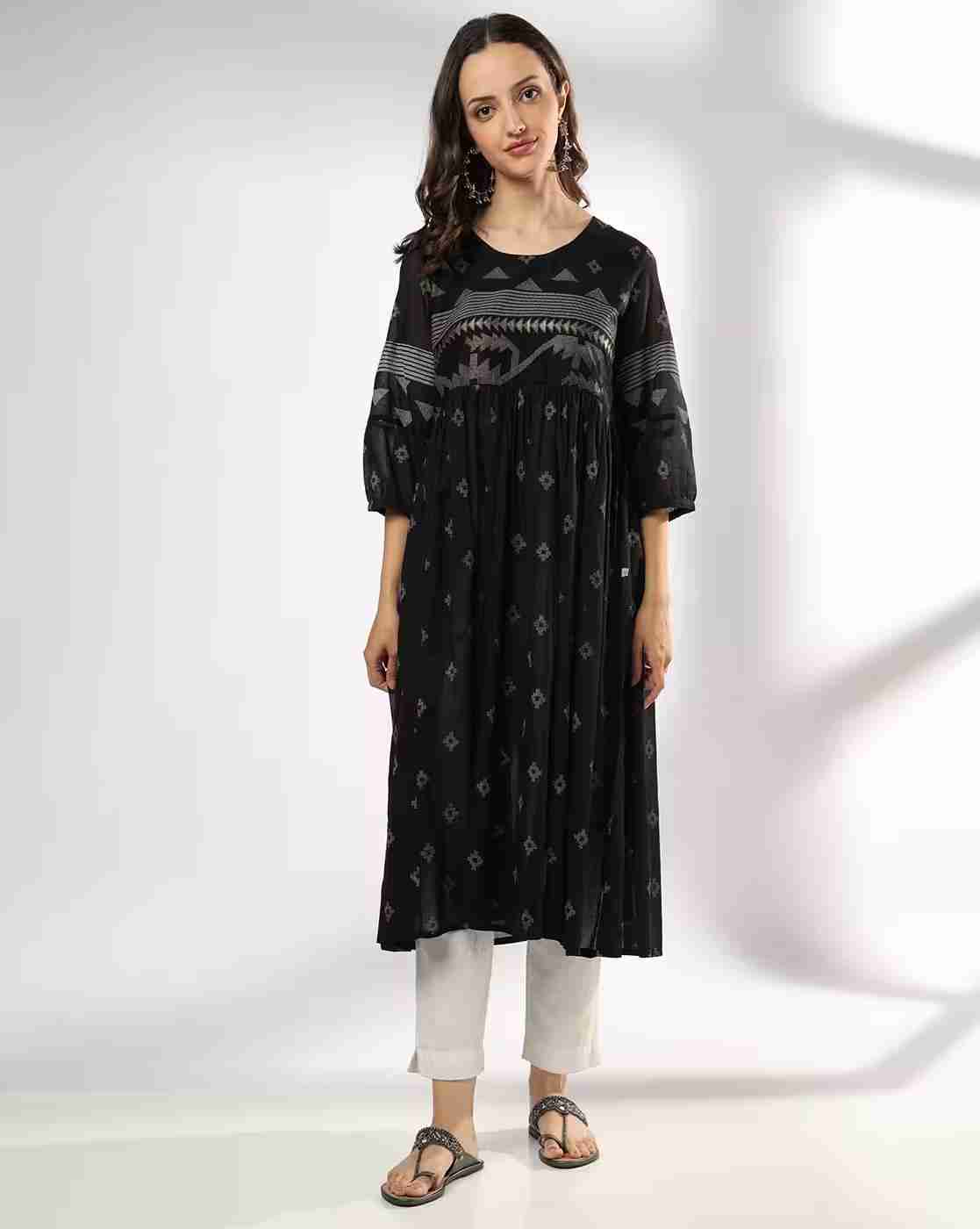 Women Geometric Print Flared Kurta with Insert Pocket