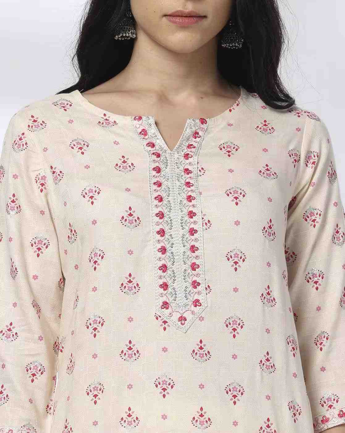 AVAASA MIX N' MATCH | Women Floral Print Straight Kurta|3