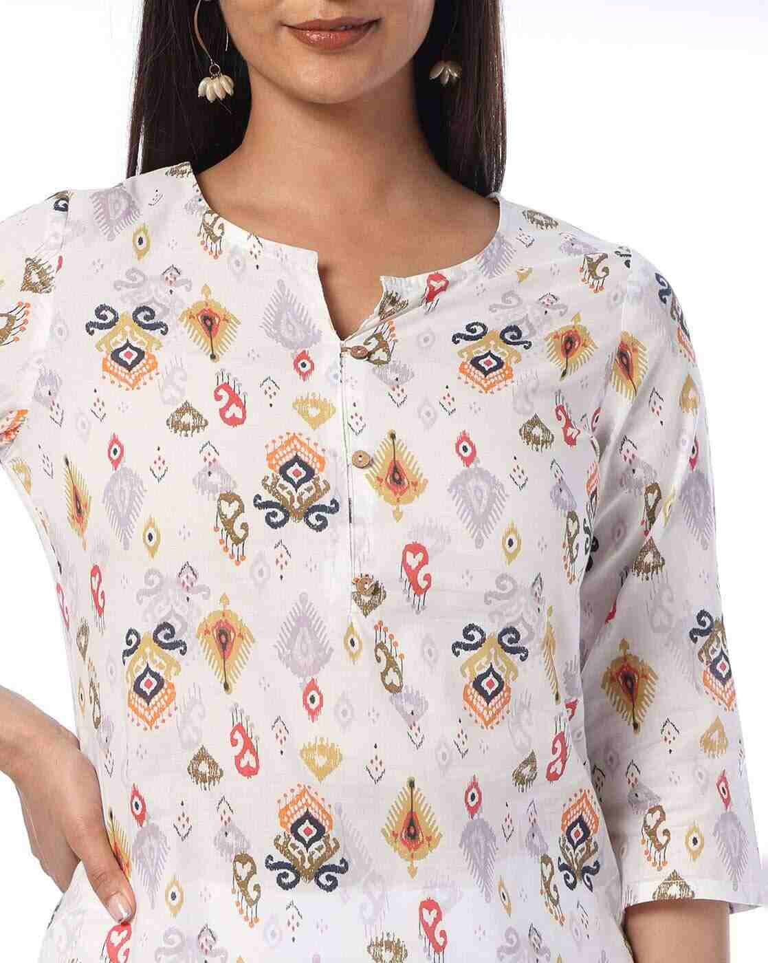 AVAASA MIX N' MATCH | Women Ikat Print Round-Neck Straight Kurta|3