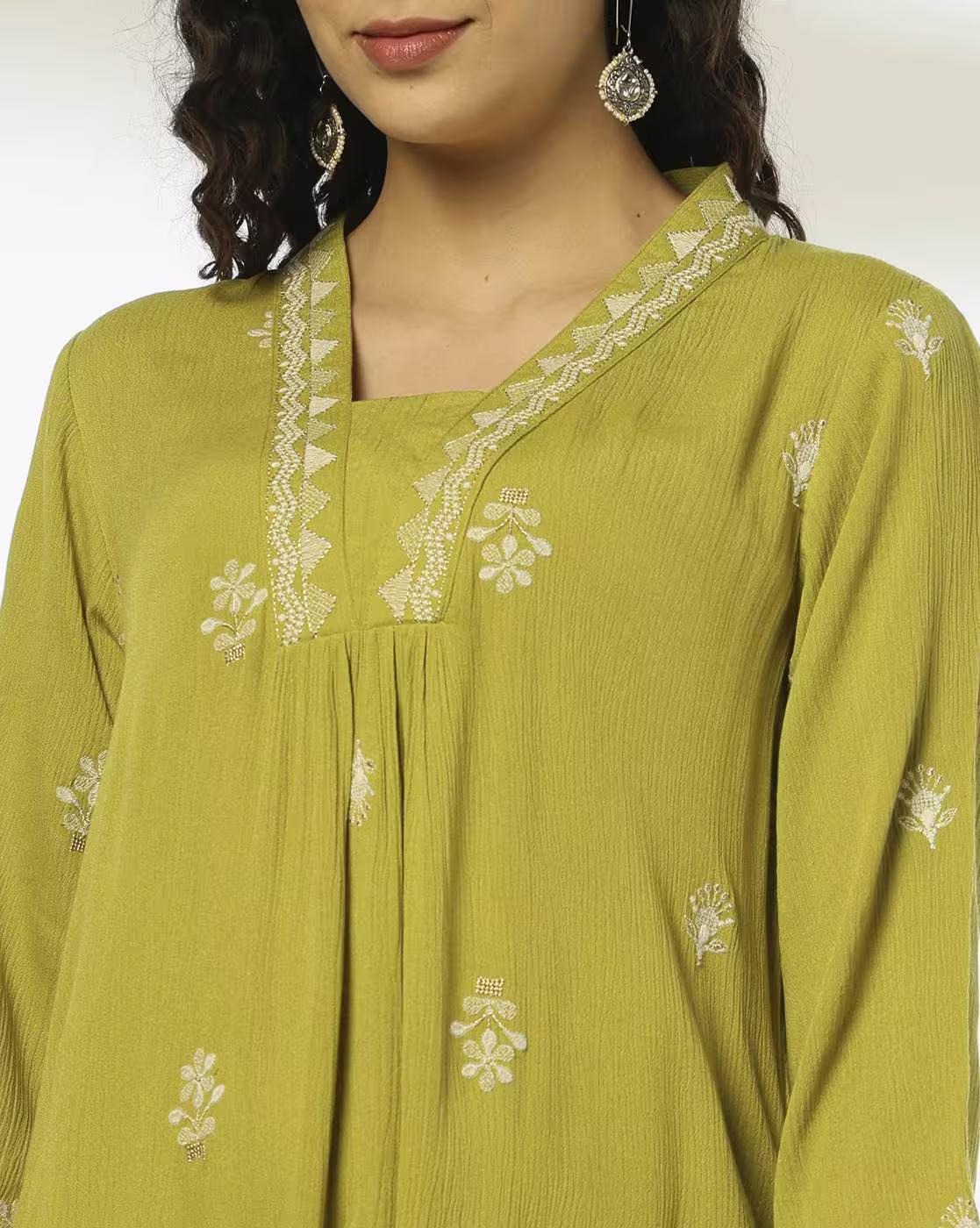 AVAASA MIX N' MATCH | Women Embroidered Flared Kurta with Insert Pocket|3