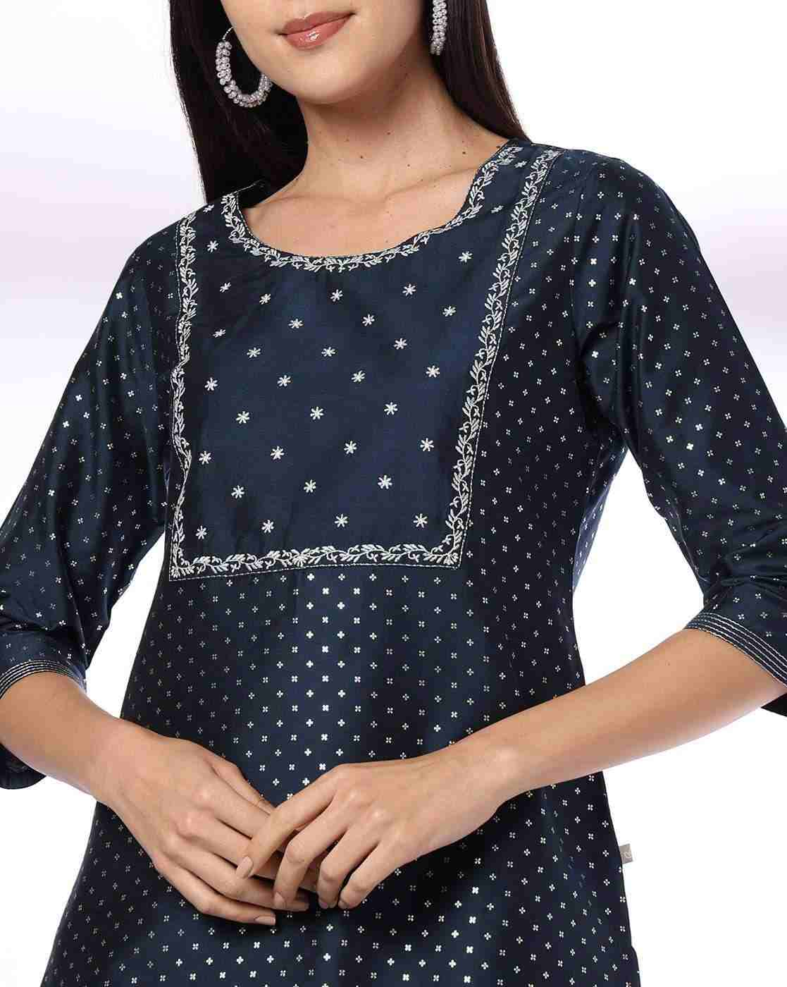 AVAASA MIX N' MATCH | Women Embroidered Straight Kurta|3