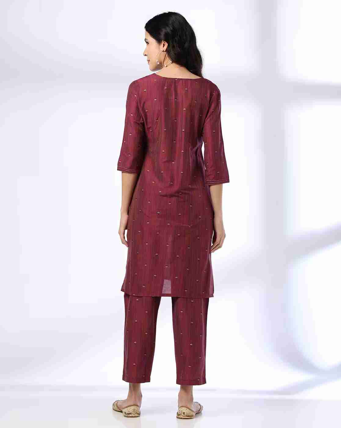 AVAASA MIX N' MATCH | Women Printed Straight Kurta|2